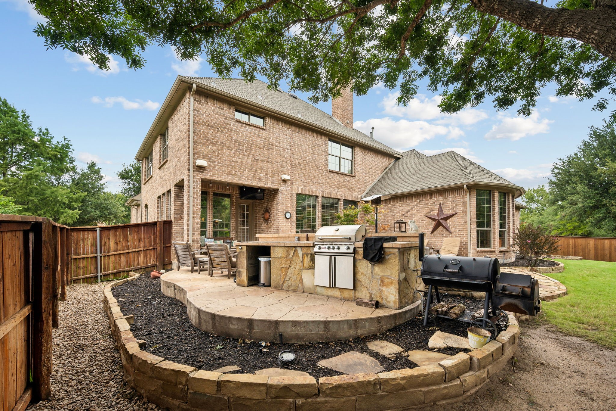9121 Crockett Drive