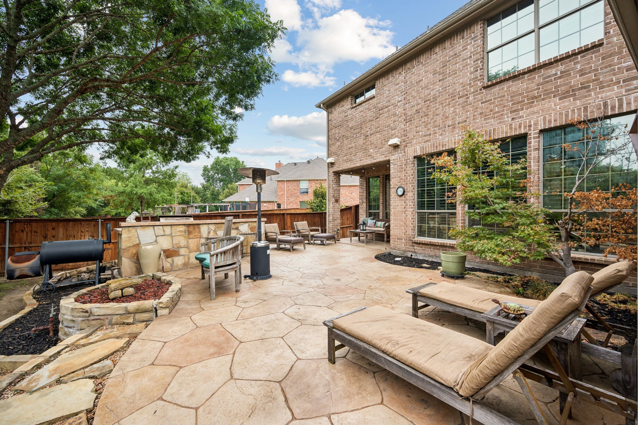 9121 Crockett Drive