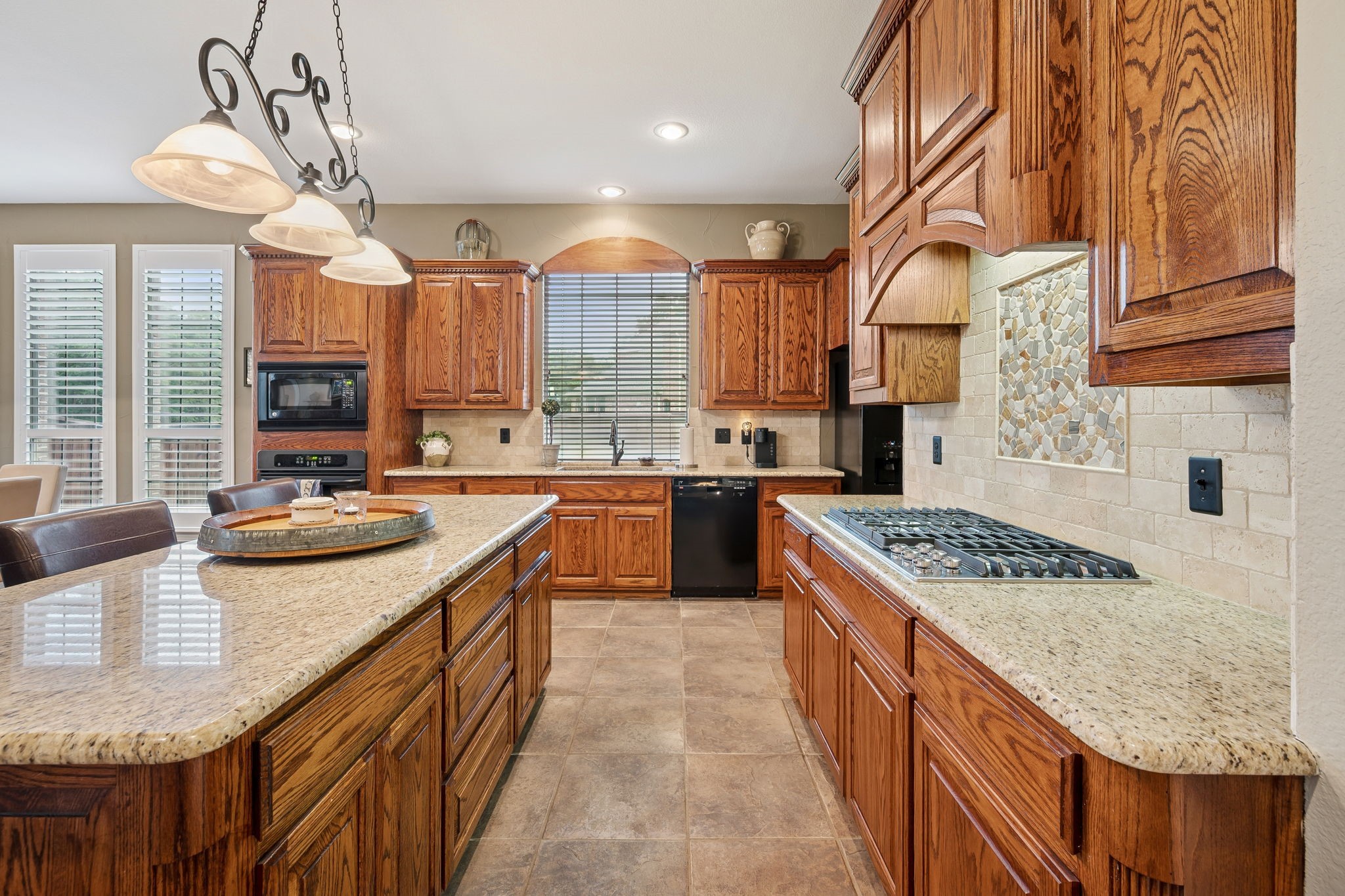 9121 Crockett Drive