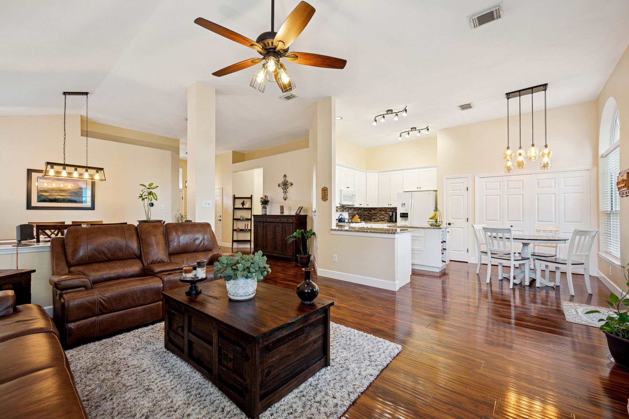 3316 Windchase Drive