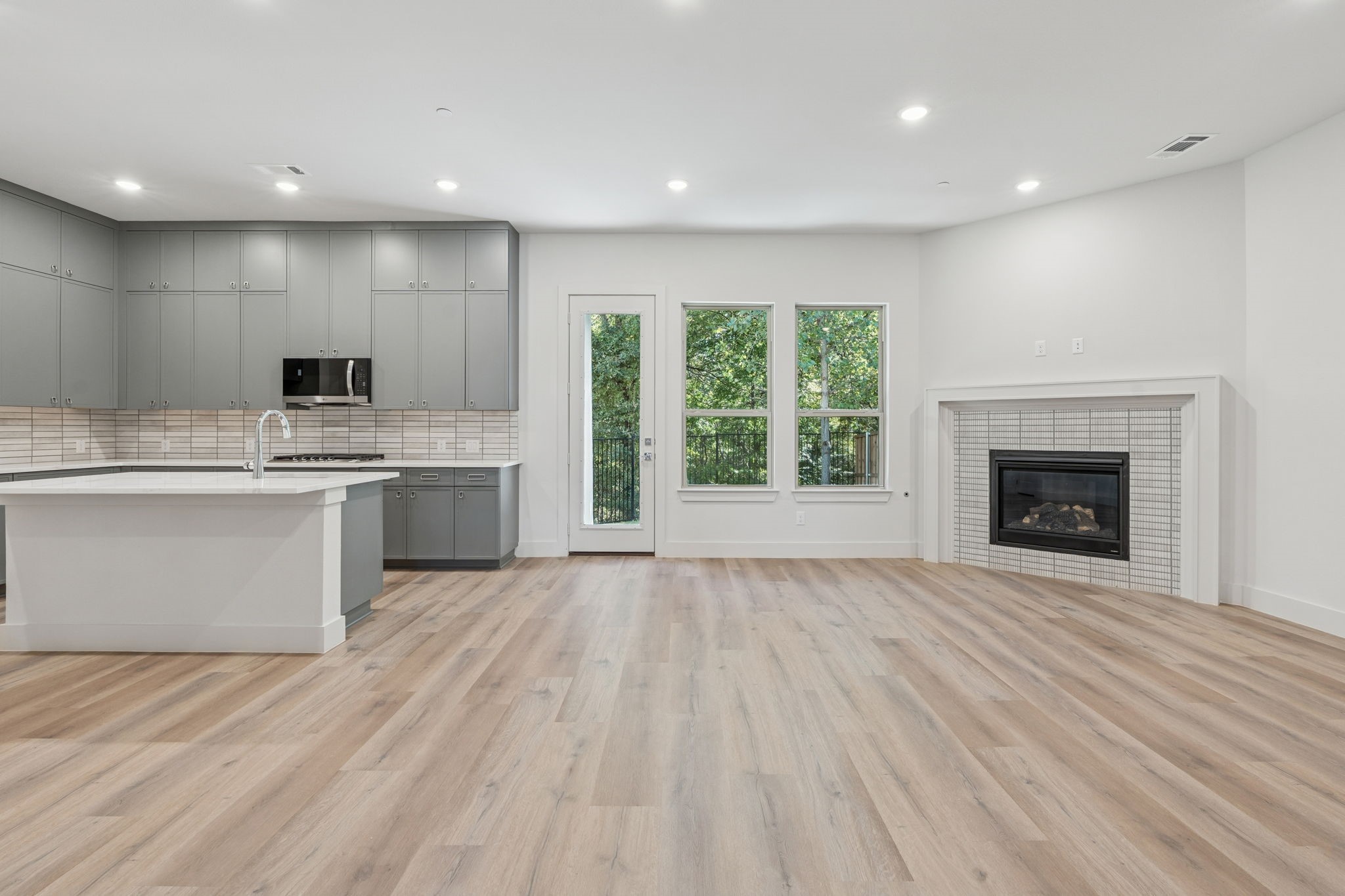428 Waterscape Drive 1339