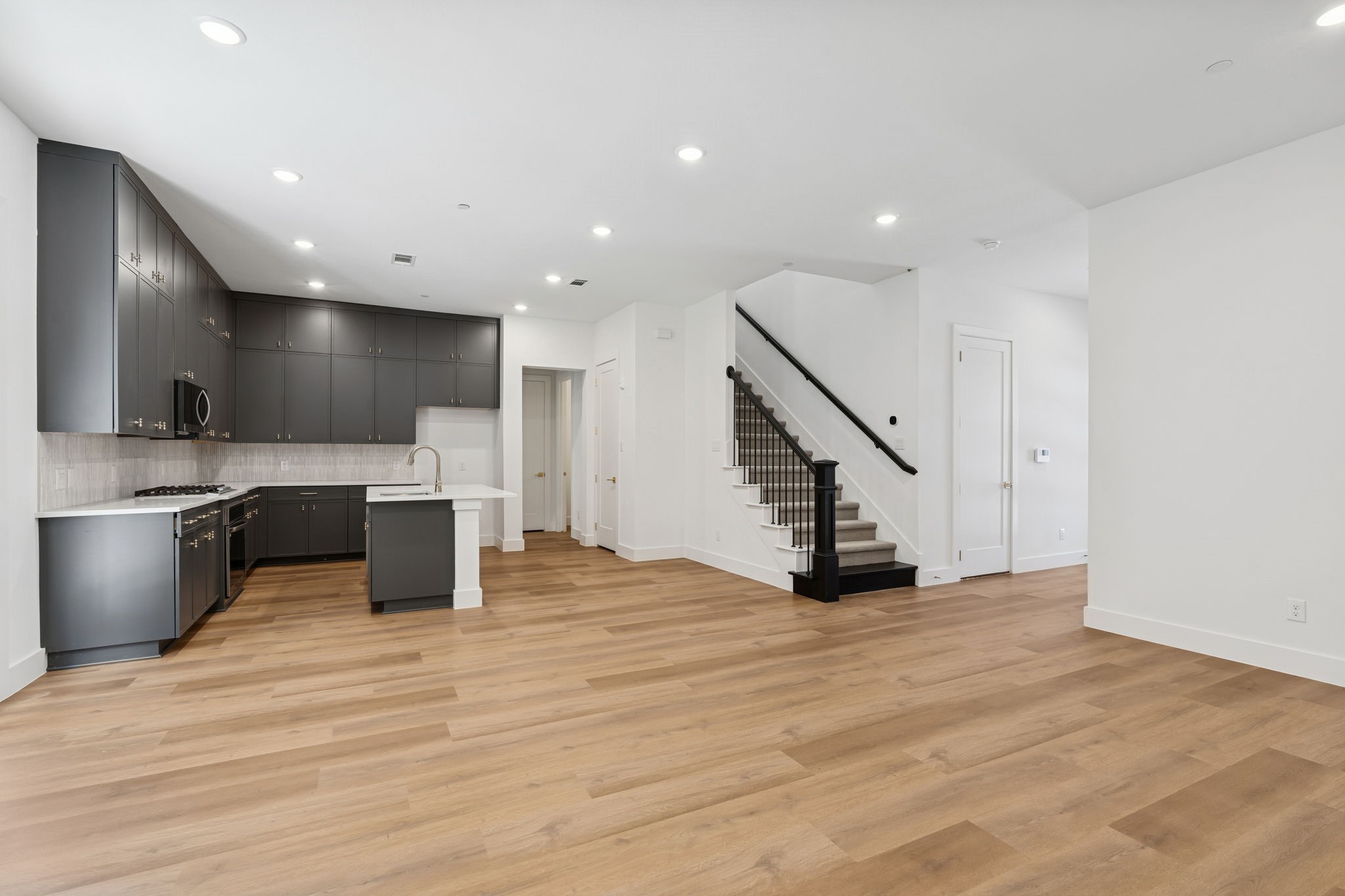 428 Waterscape Drive 1340