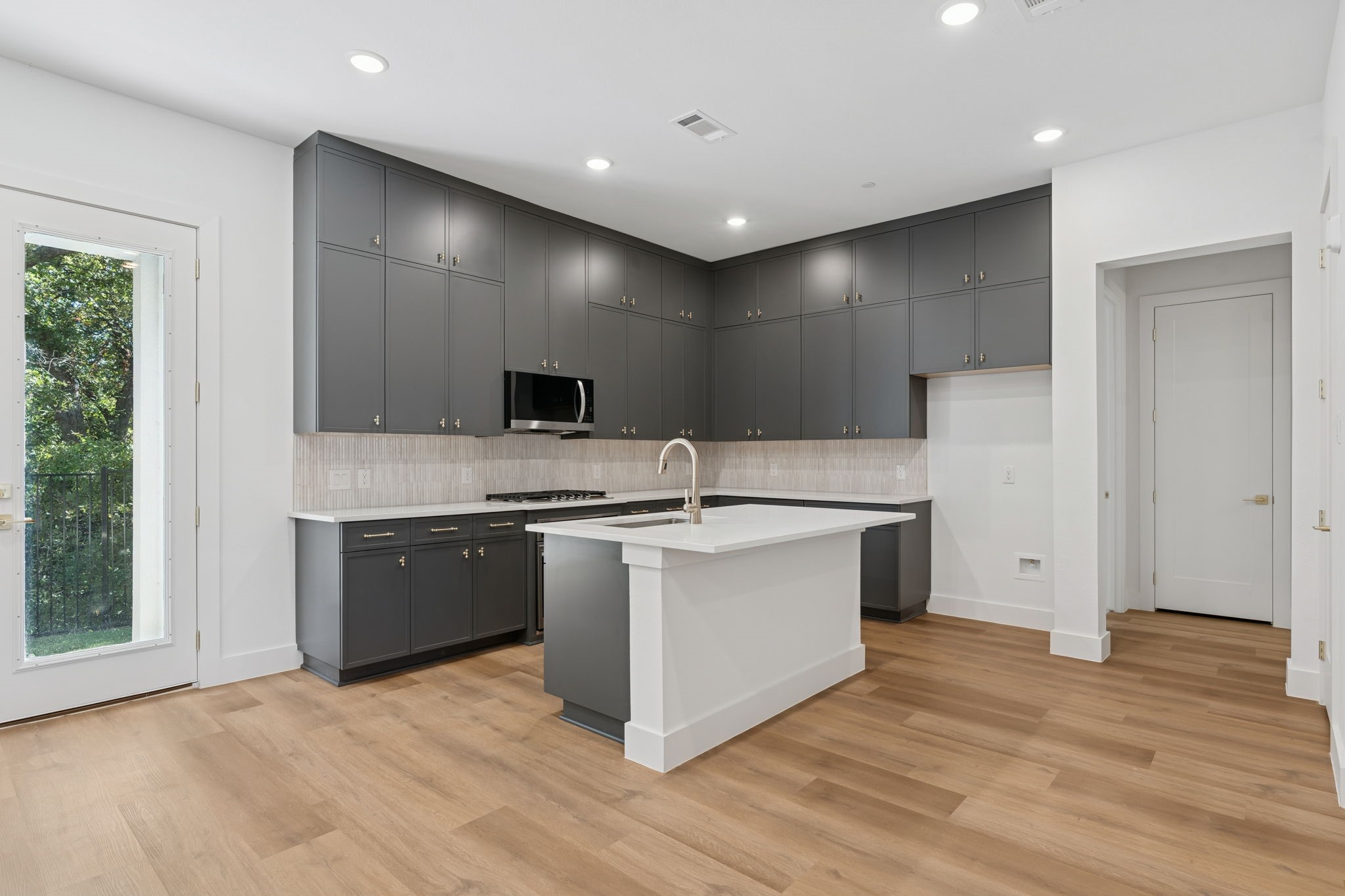 428 Waterscape Drive 1340