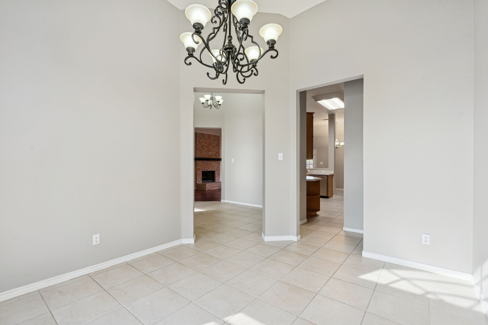 1433 Brazos Boulevard