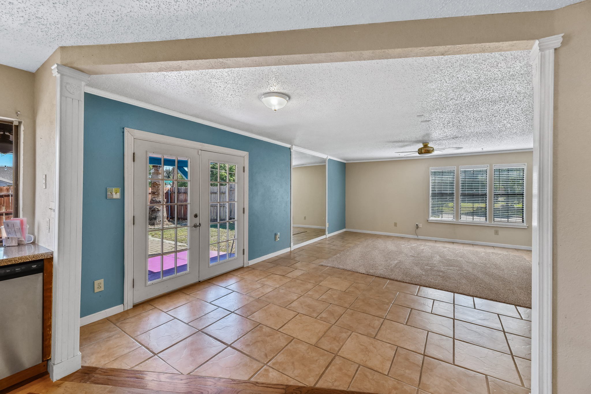 801 Meadowlark Drive