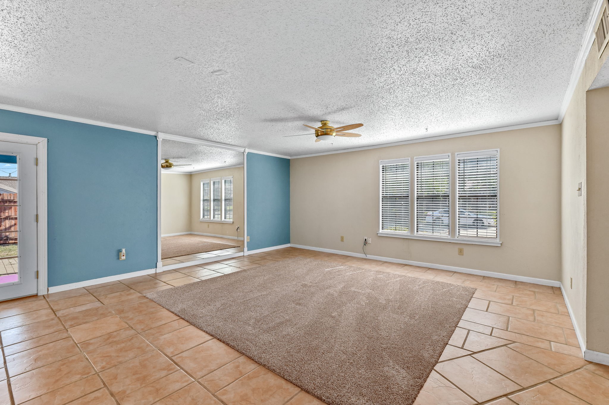 801 Meadowlark Drive