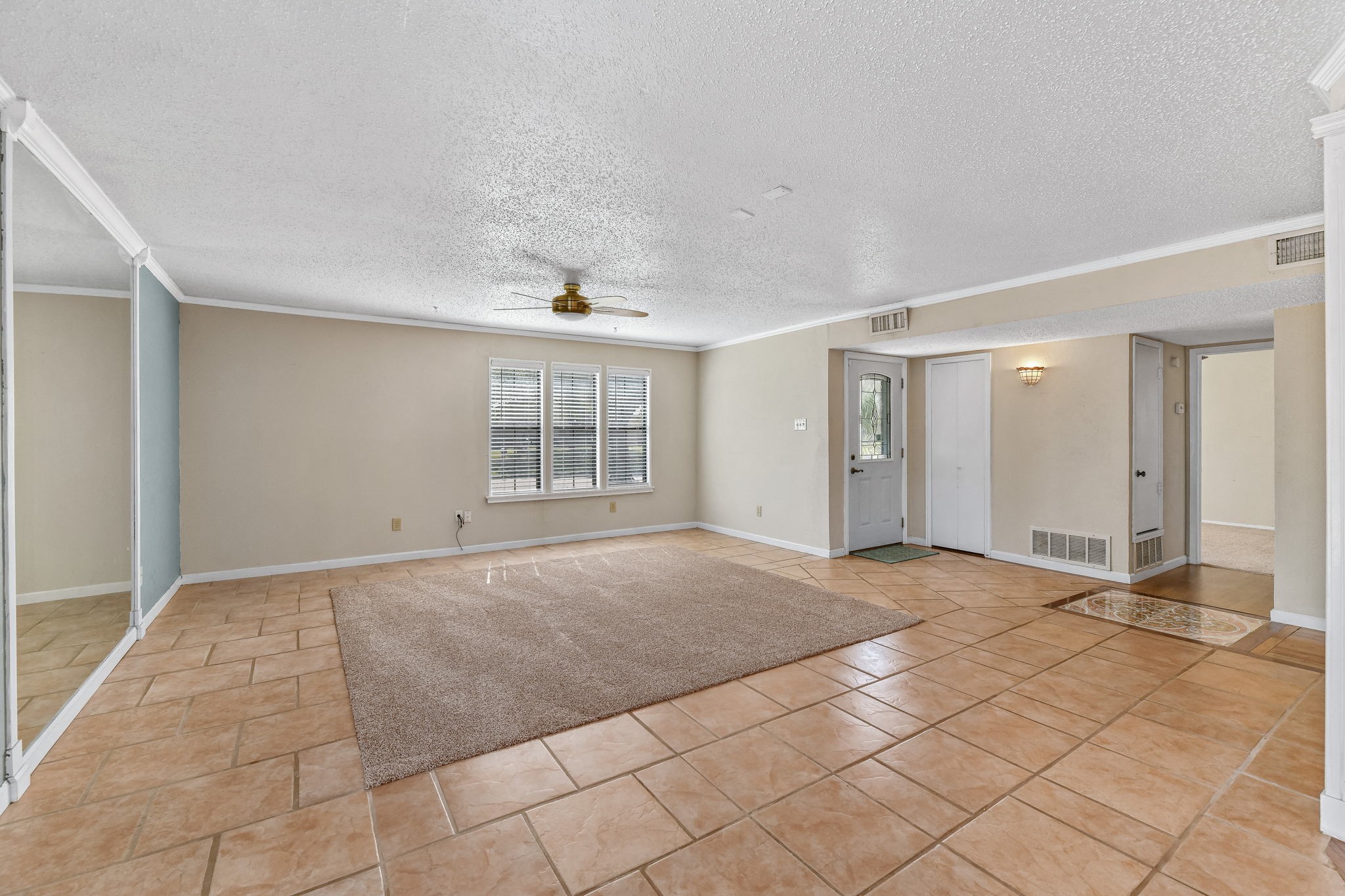 801 Meadowlark Drive