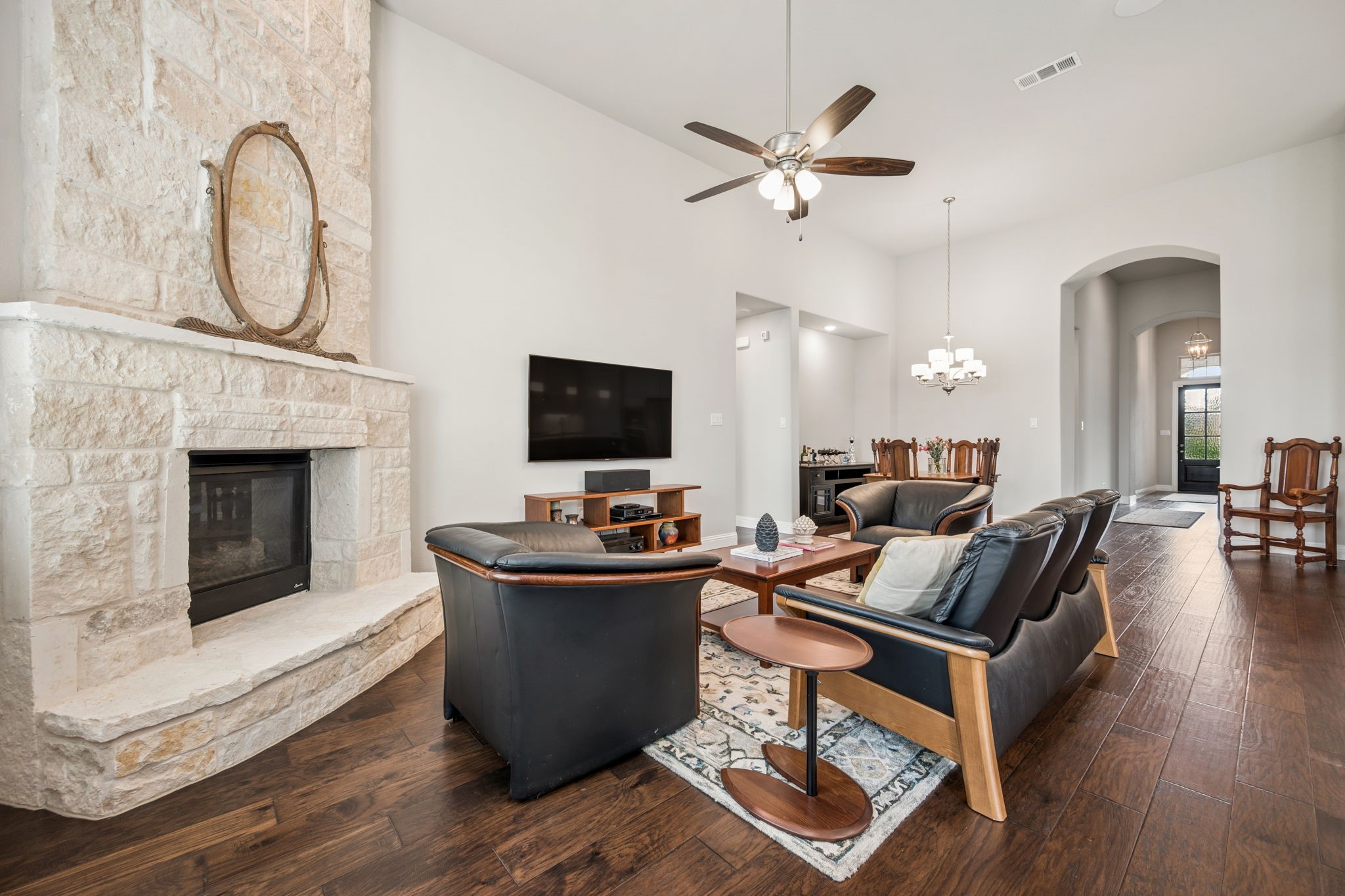 1605 Moss Trail Court