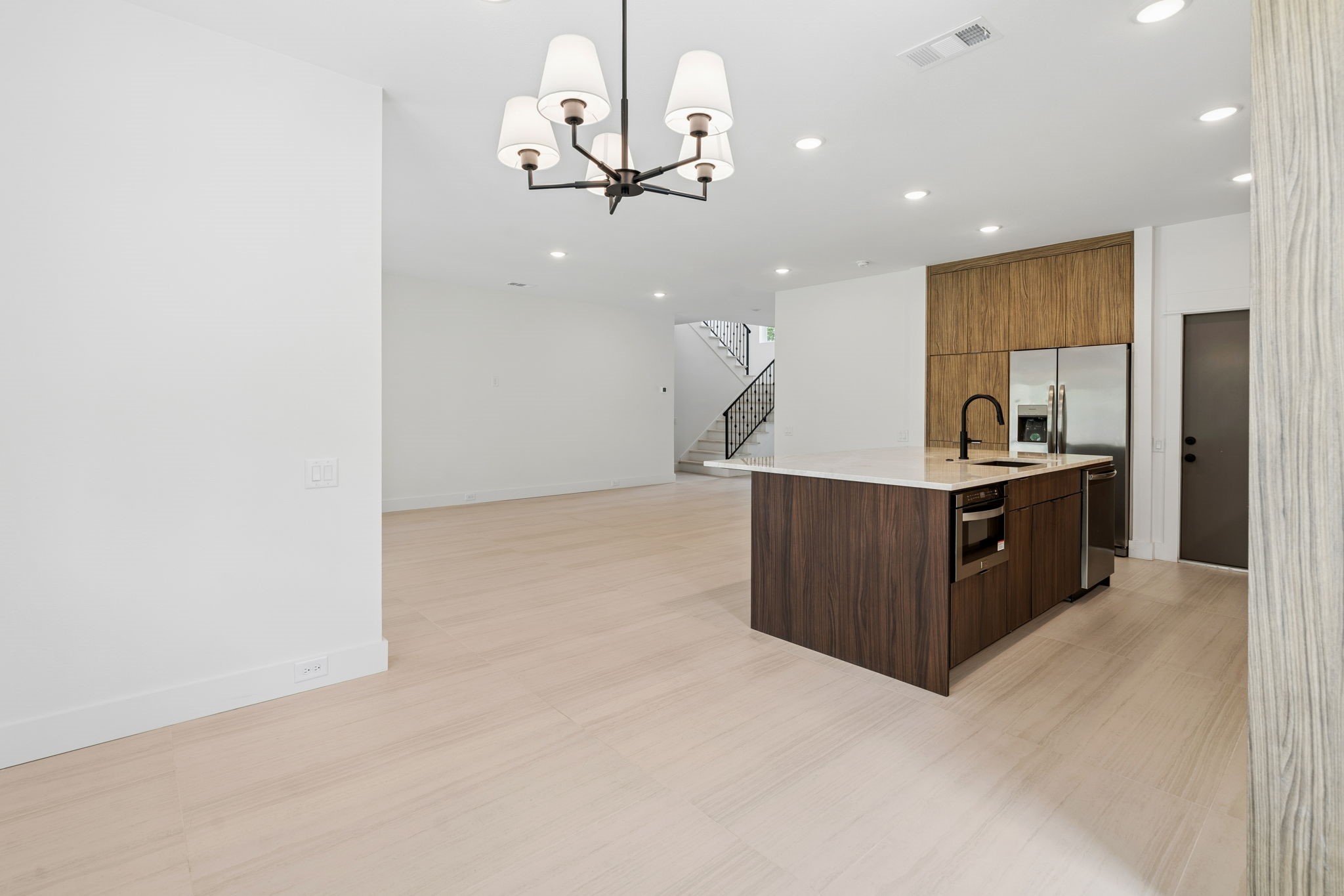 416 S Elm Street