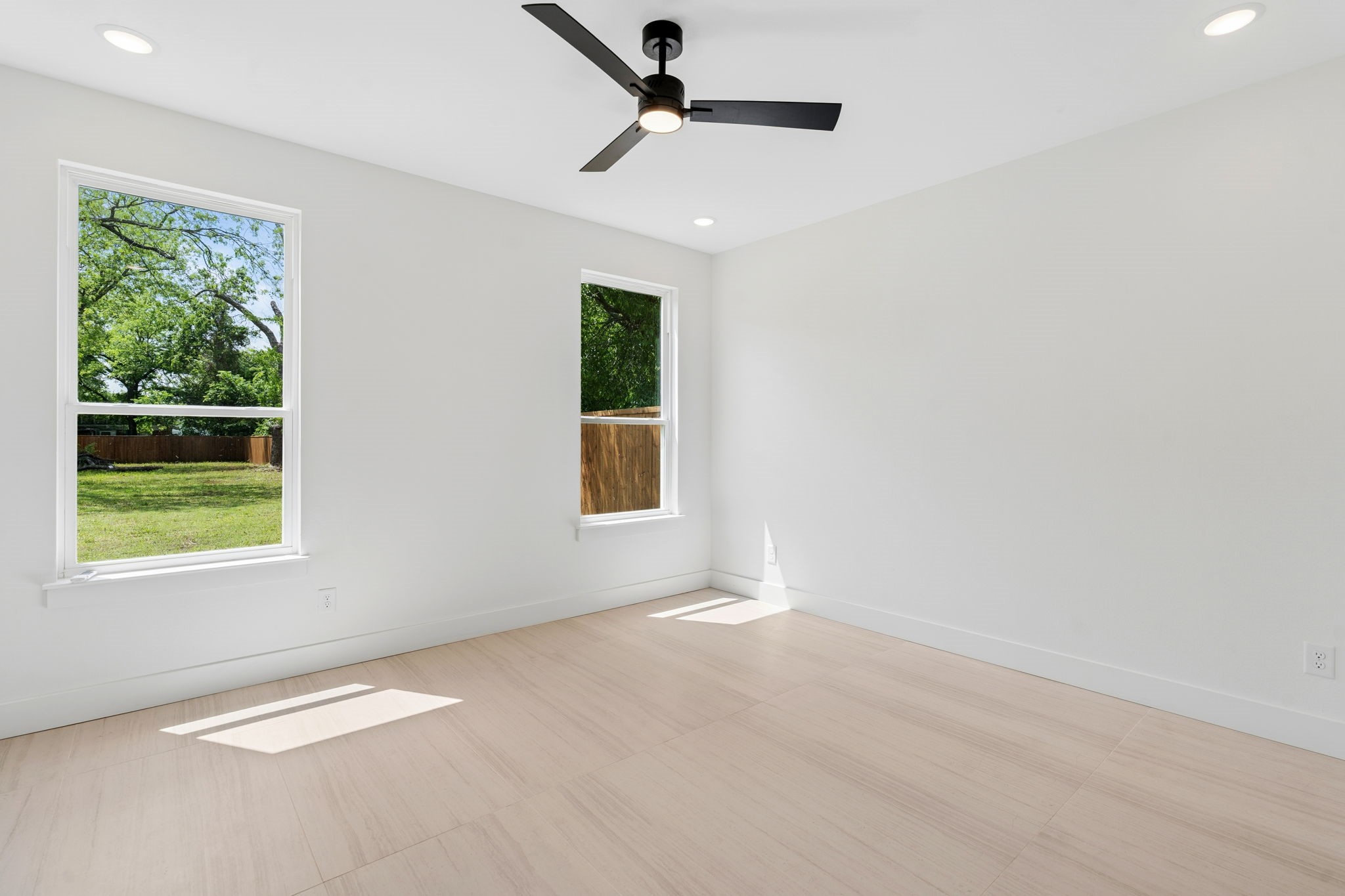 416 S Elm Street