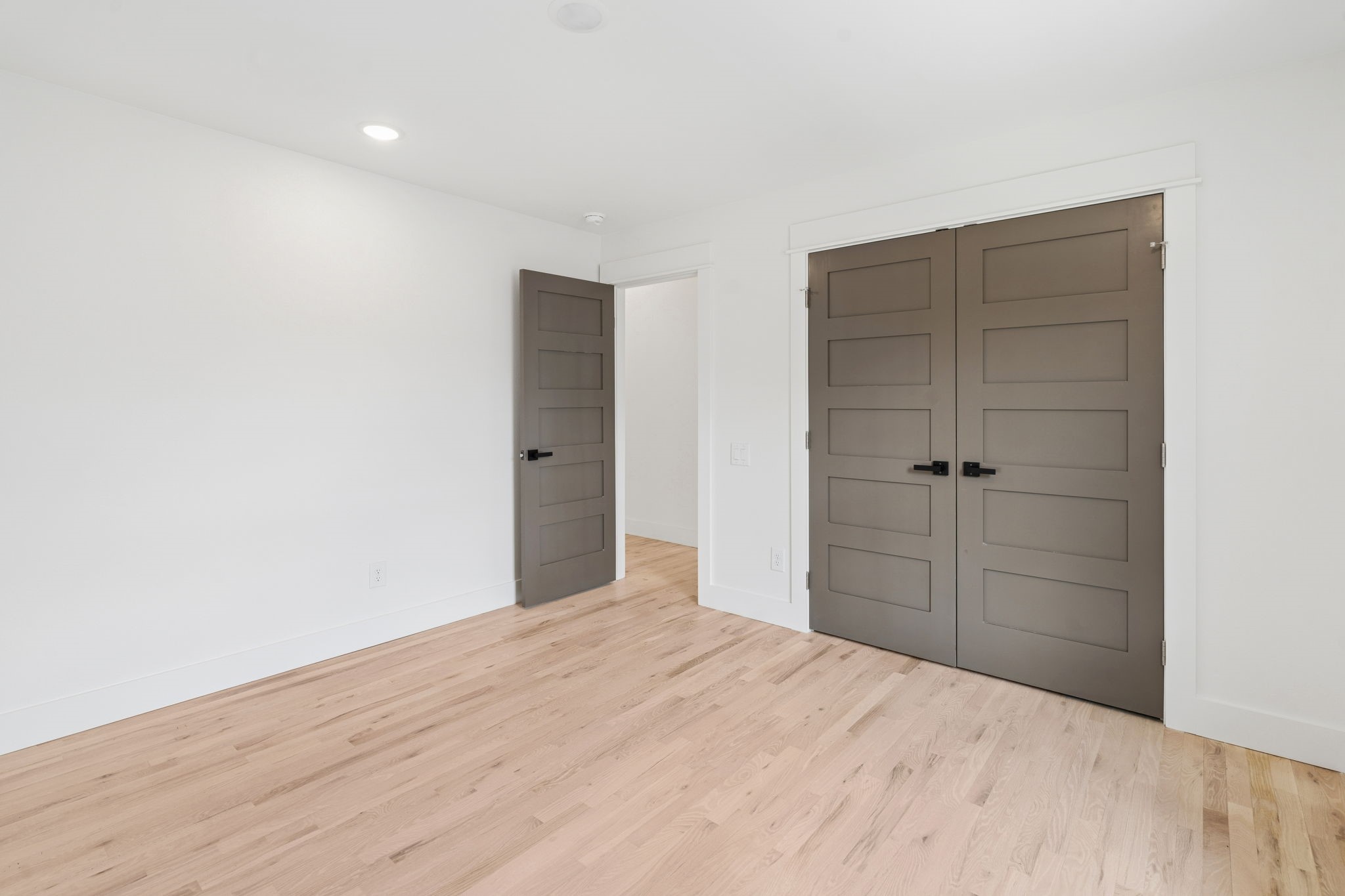 416 S Elm Street