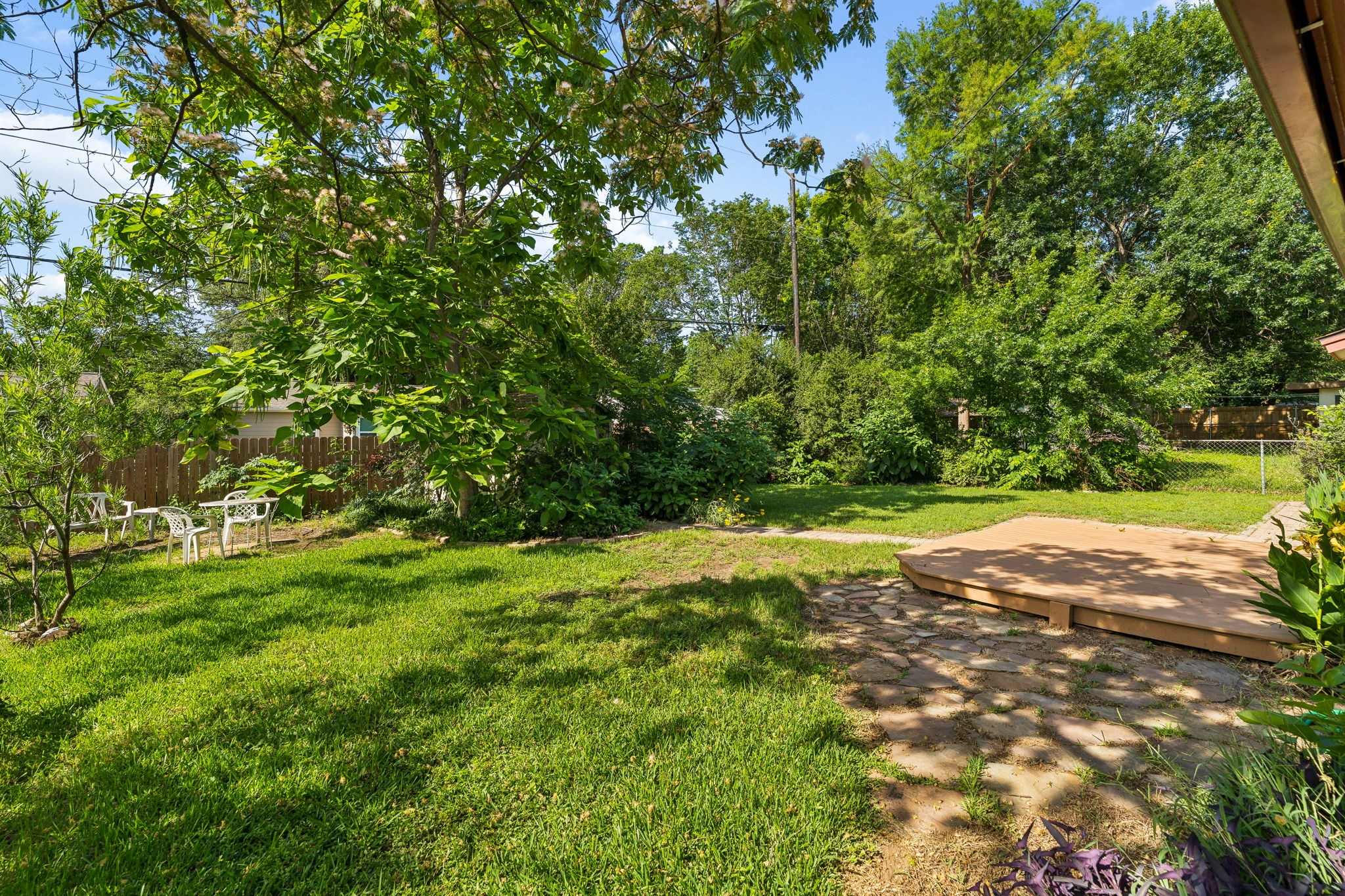 1822 Finley Road