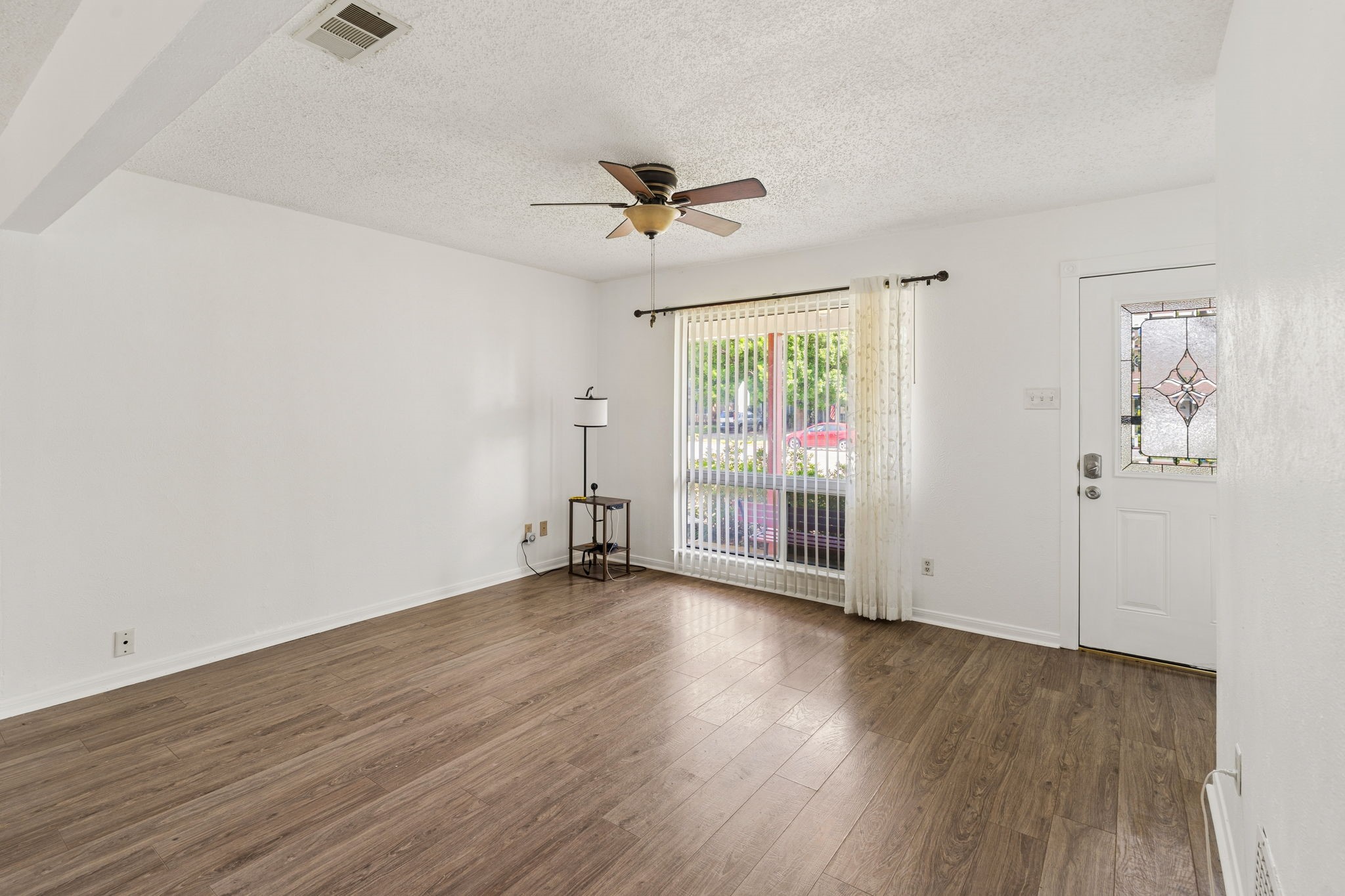 1822 Finley Road