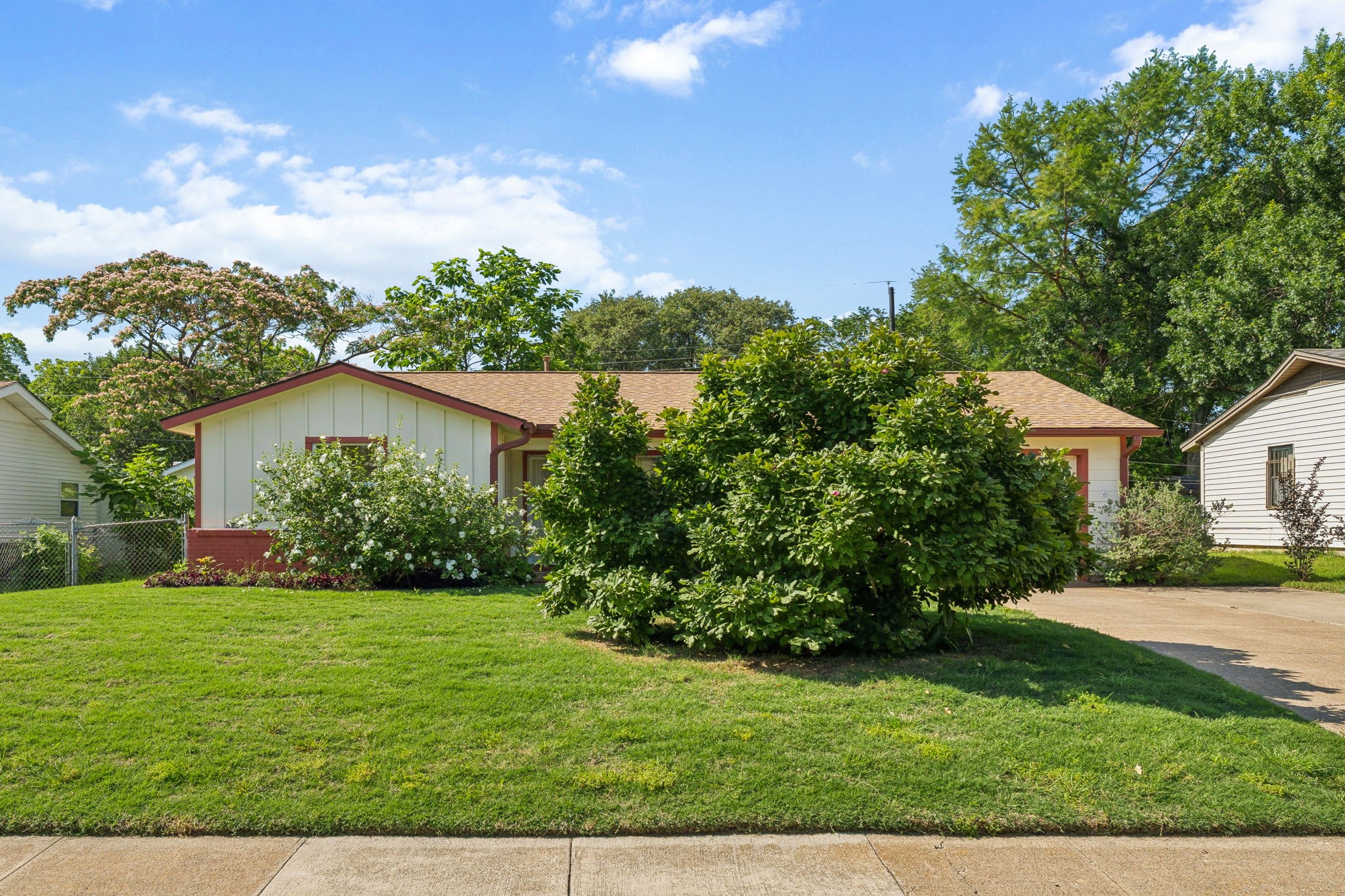 1822 Finley Road