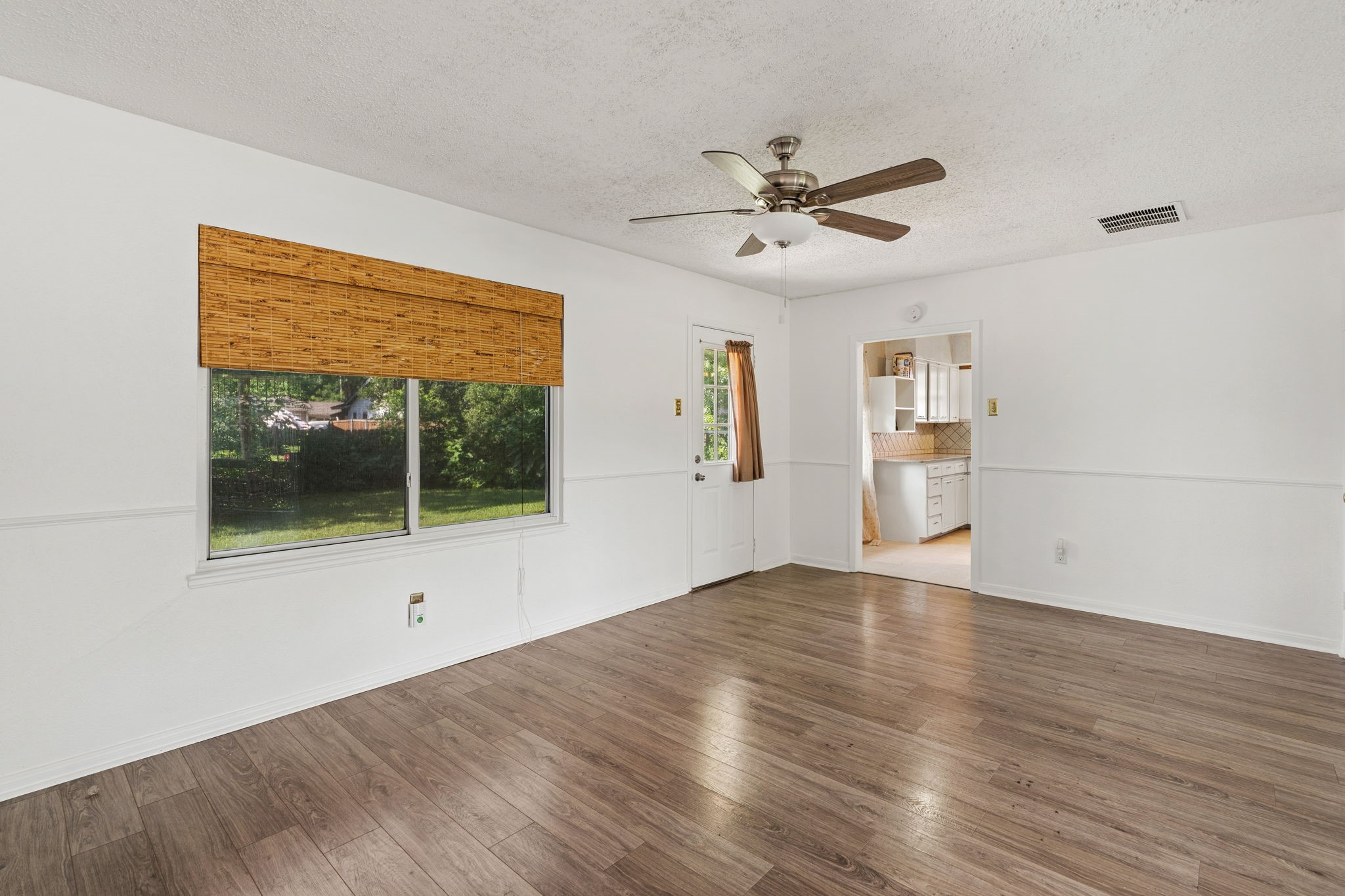1822 Finley Road