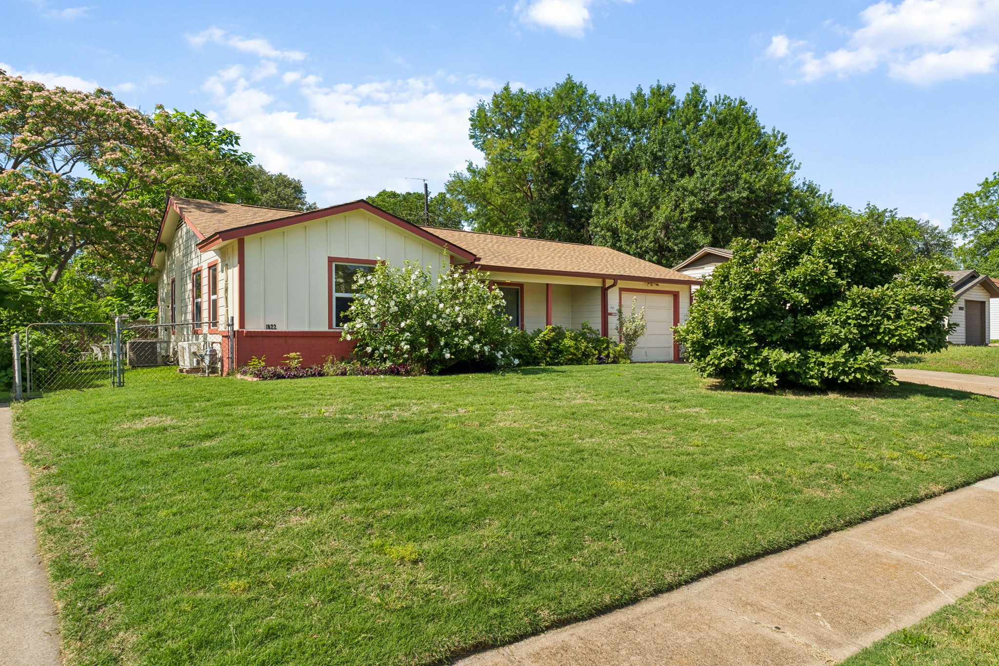1822 Finley Road
