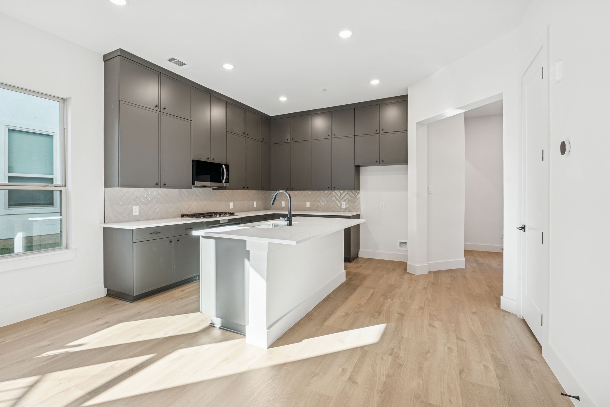 428 Waterscape Drive 1338