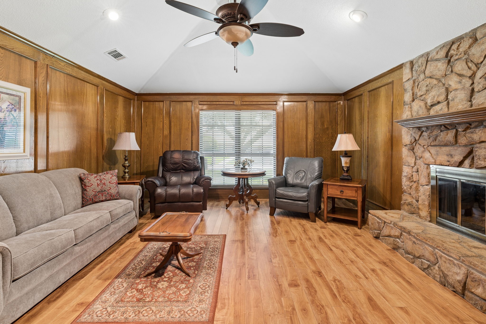 213 Mesa Drive