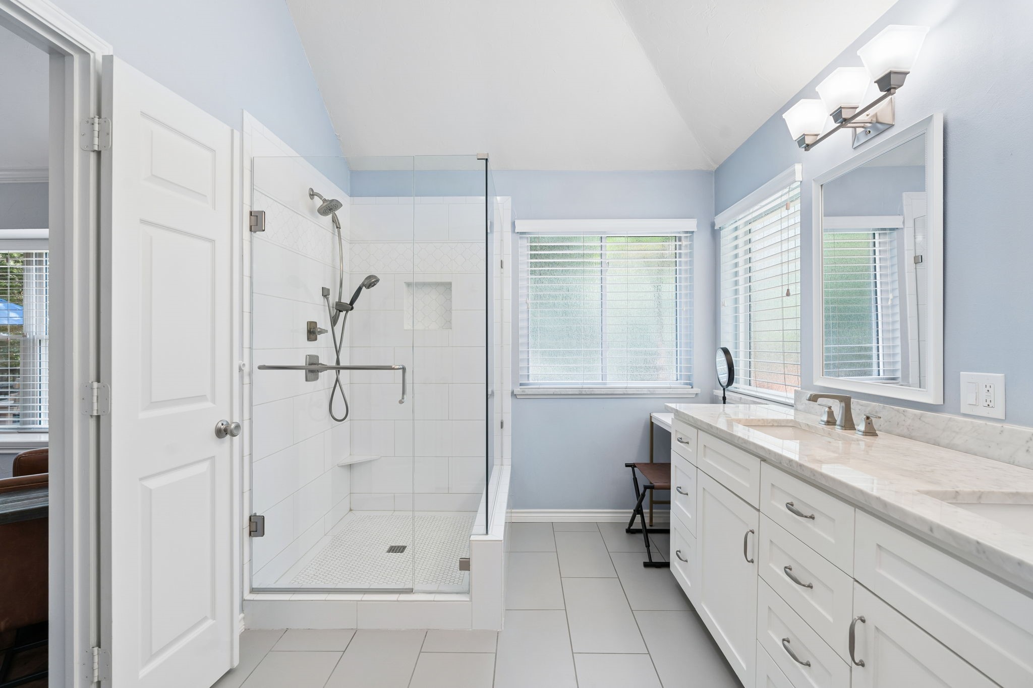 2265 Glen Ridge Drive