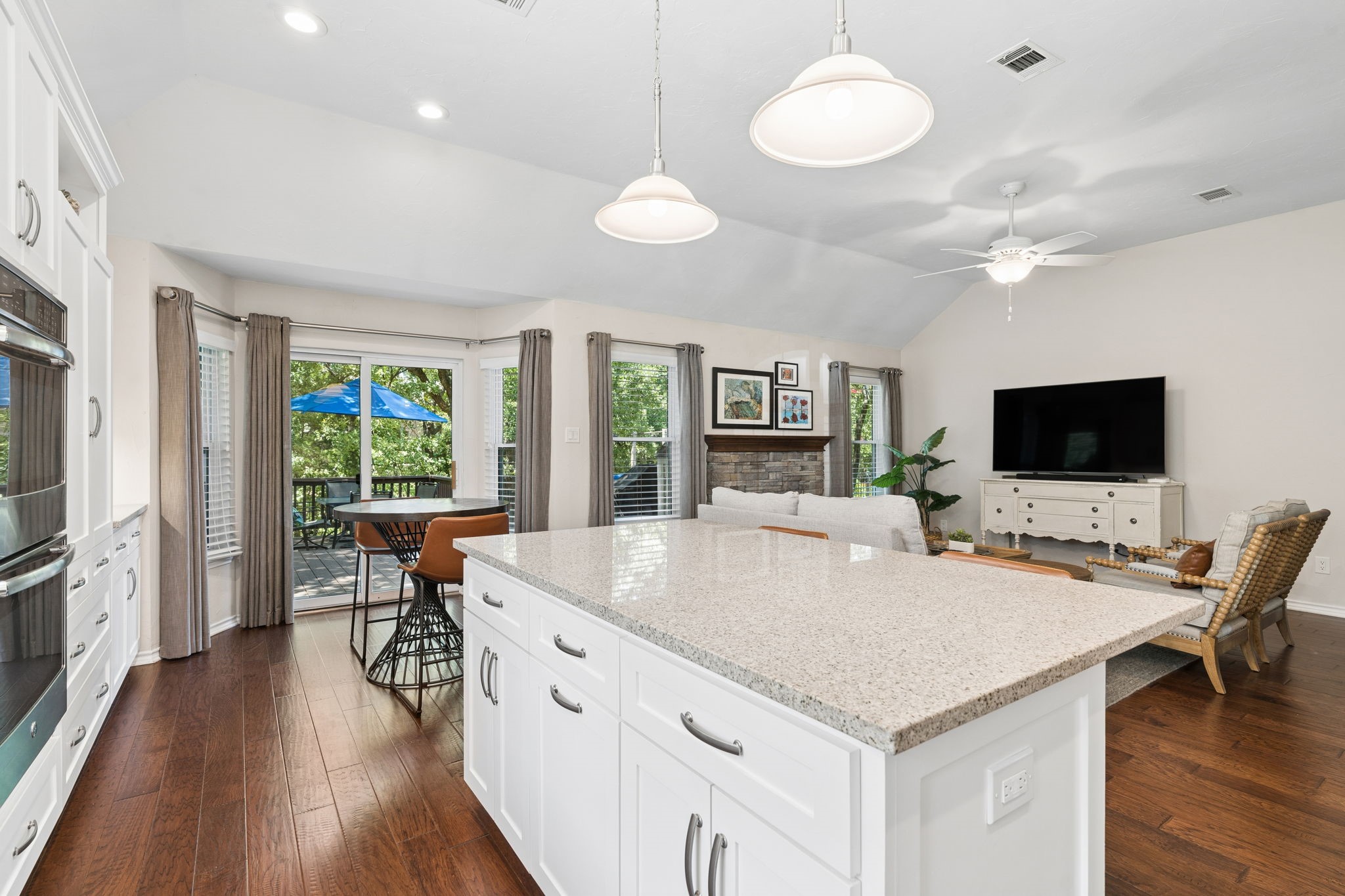 2265 Glen Ridge Drive