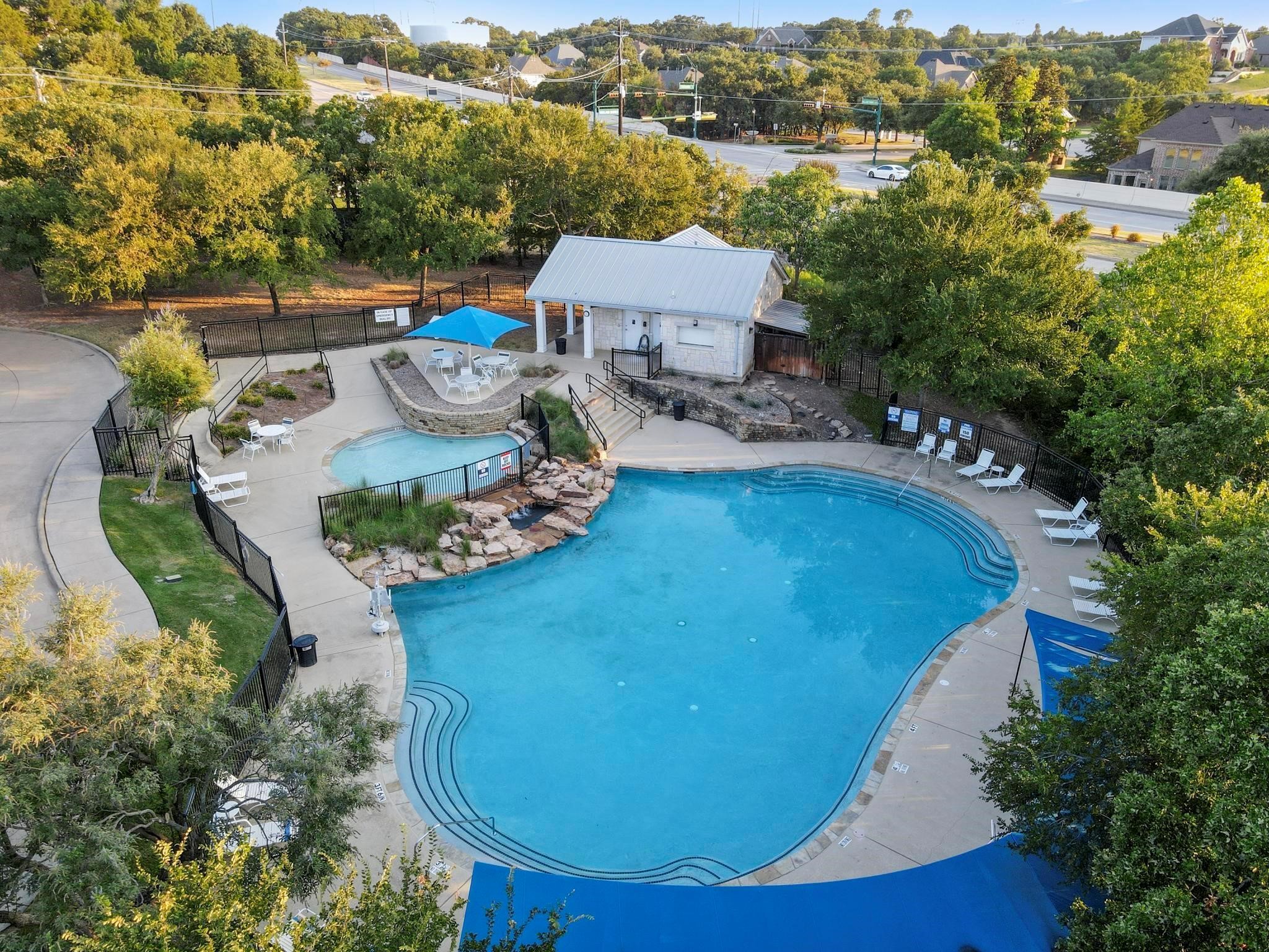 2265 Glen Ridge Drive