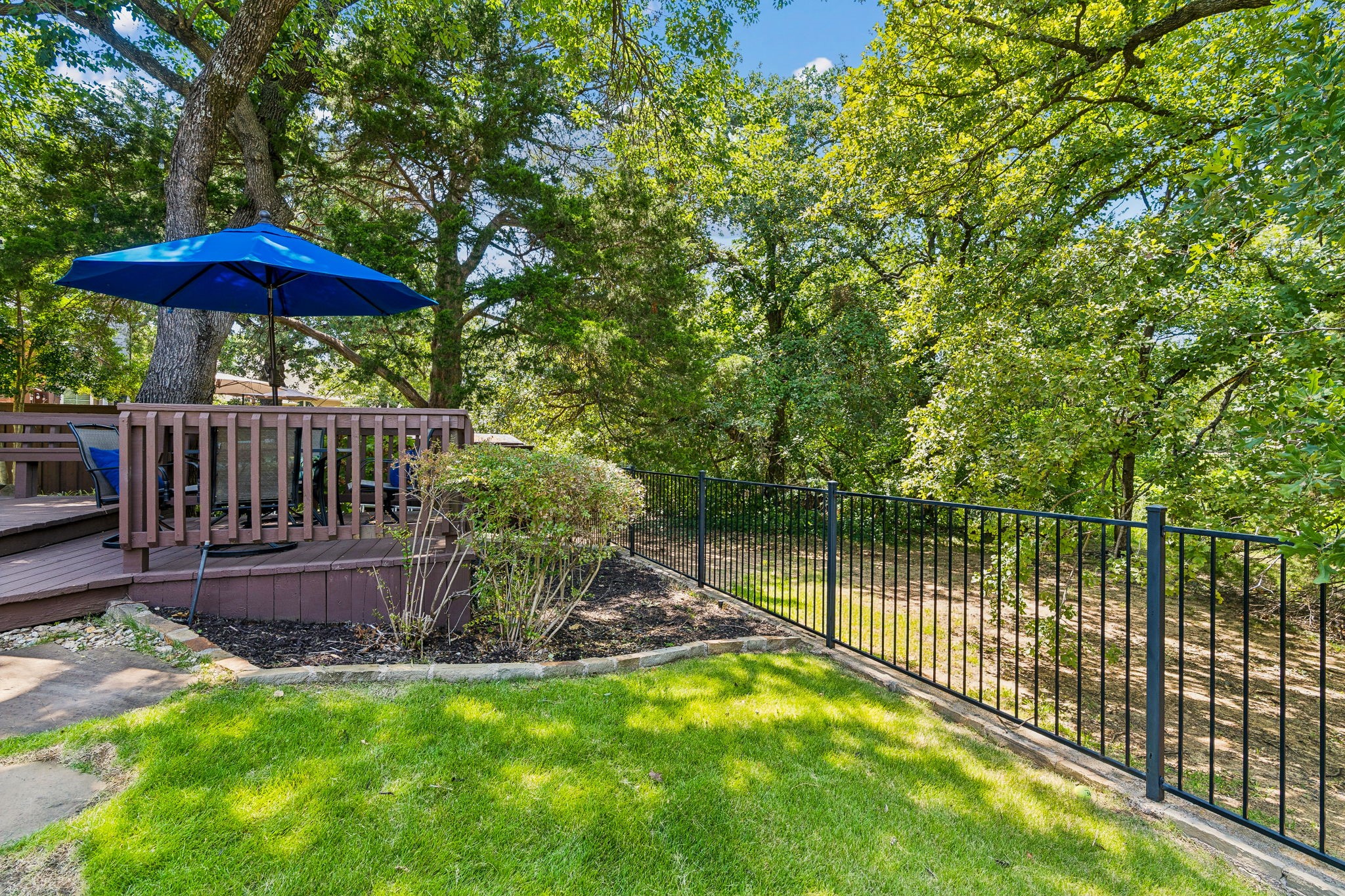 2265 Glen Ridge Drive