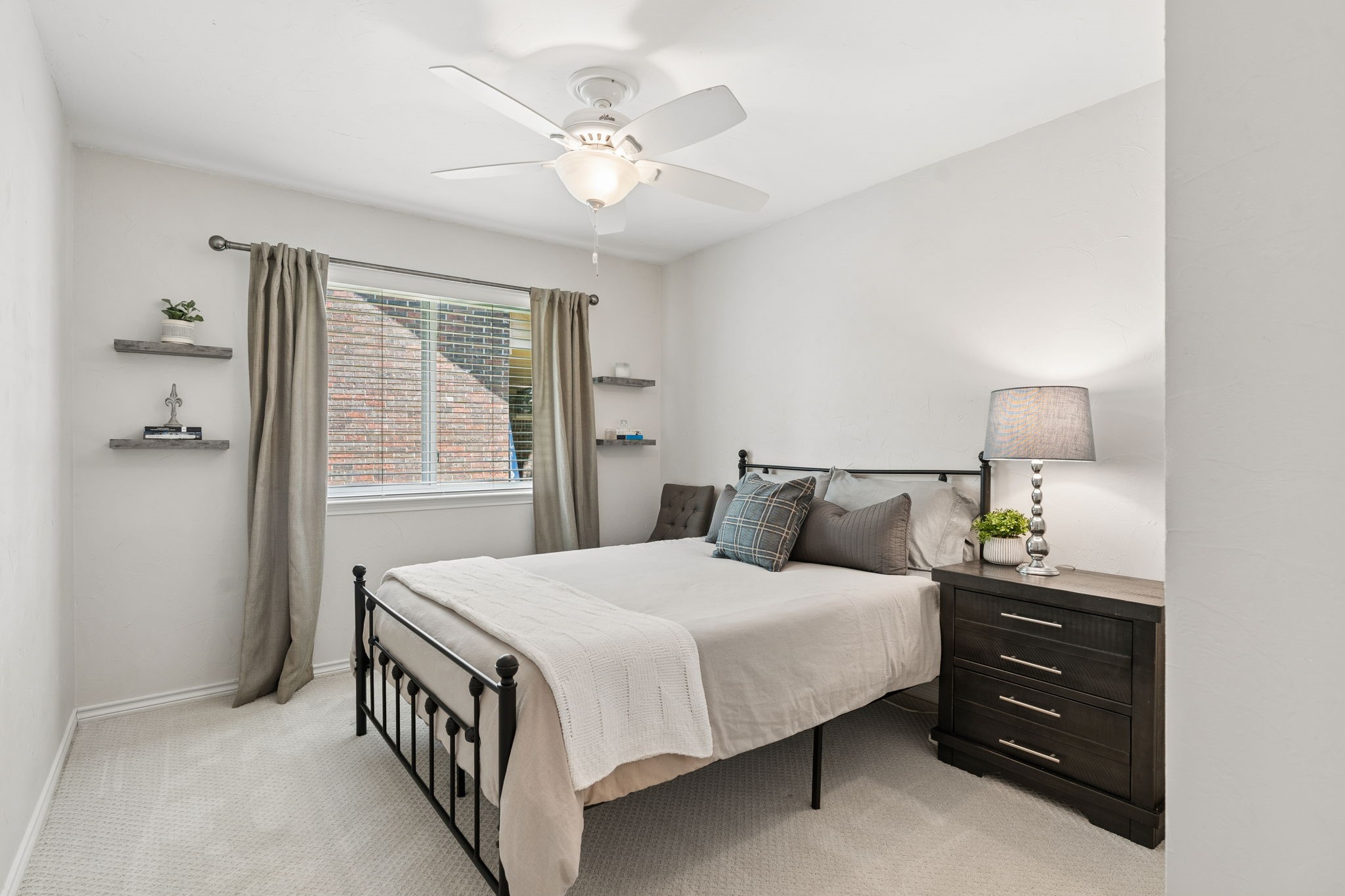 2265 Glen Ridge Drive