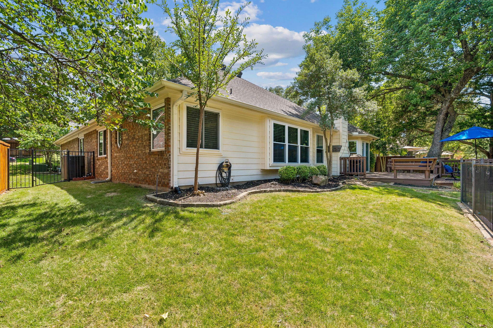 2265 Glen Ridge Drive