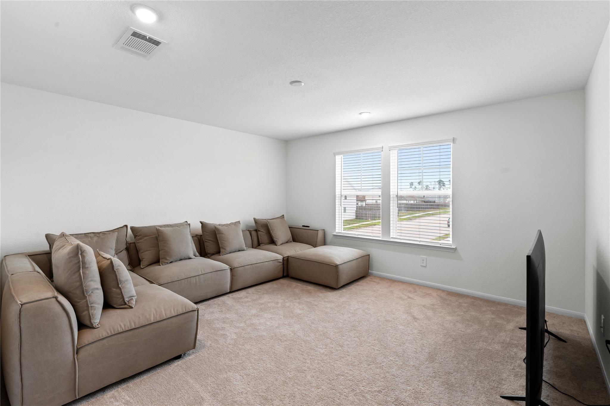 23439 Wrexham Street