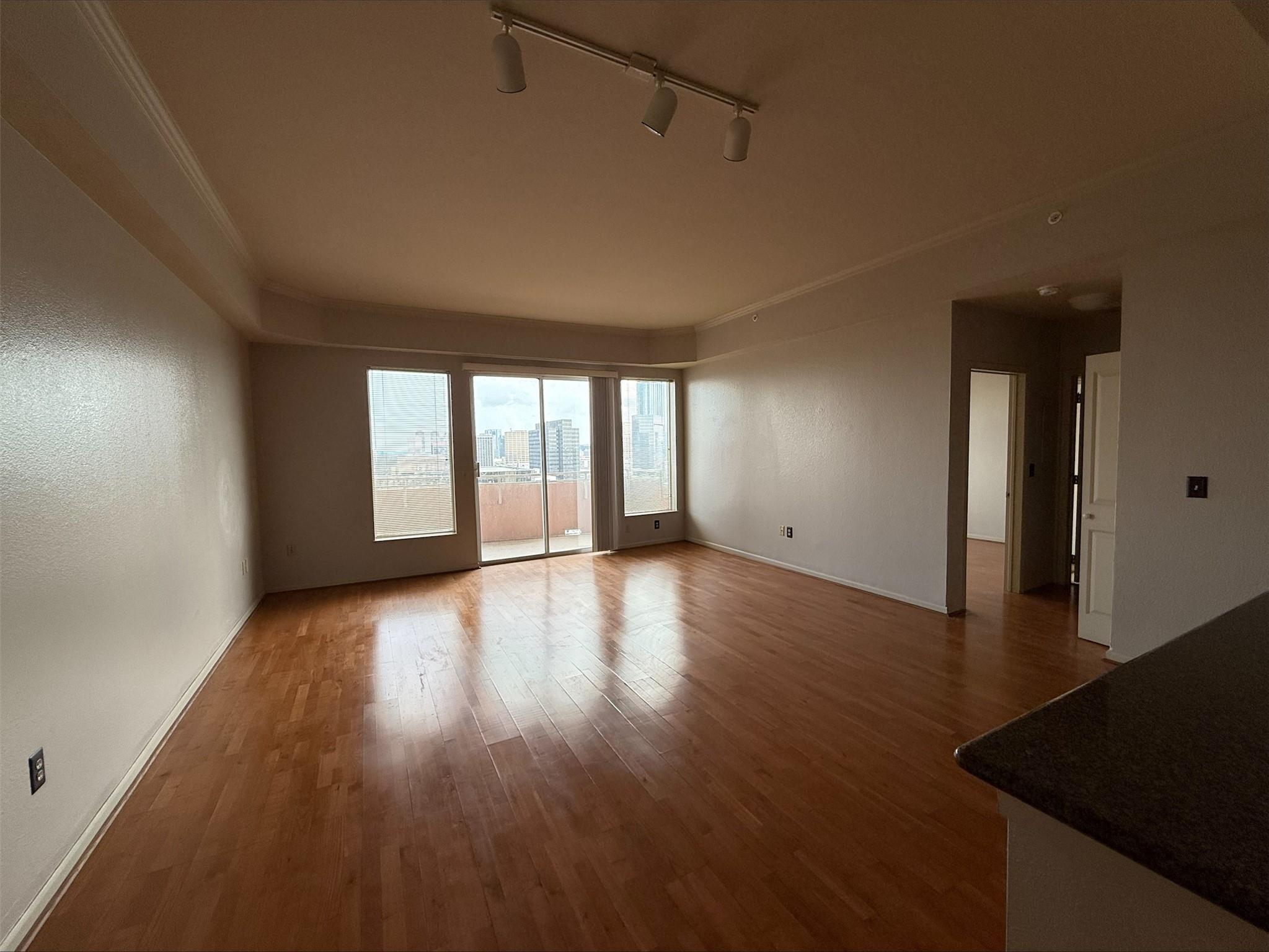 3505 Sage Road # 1807