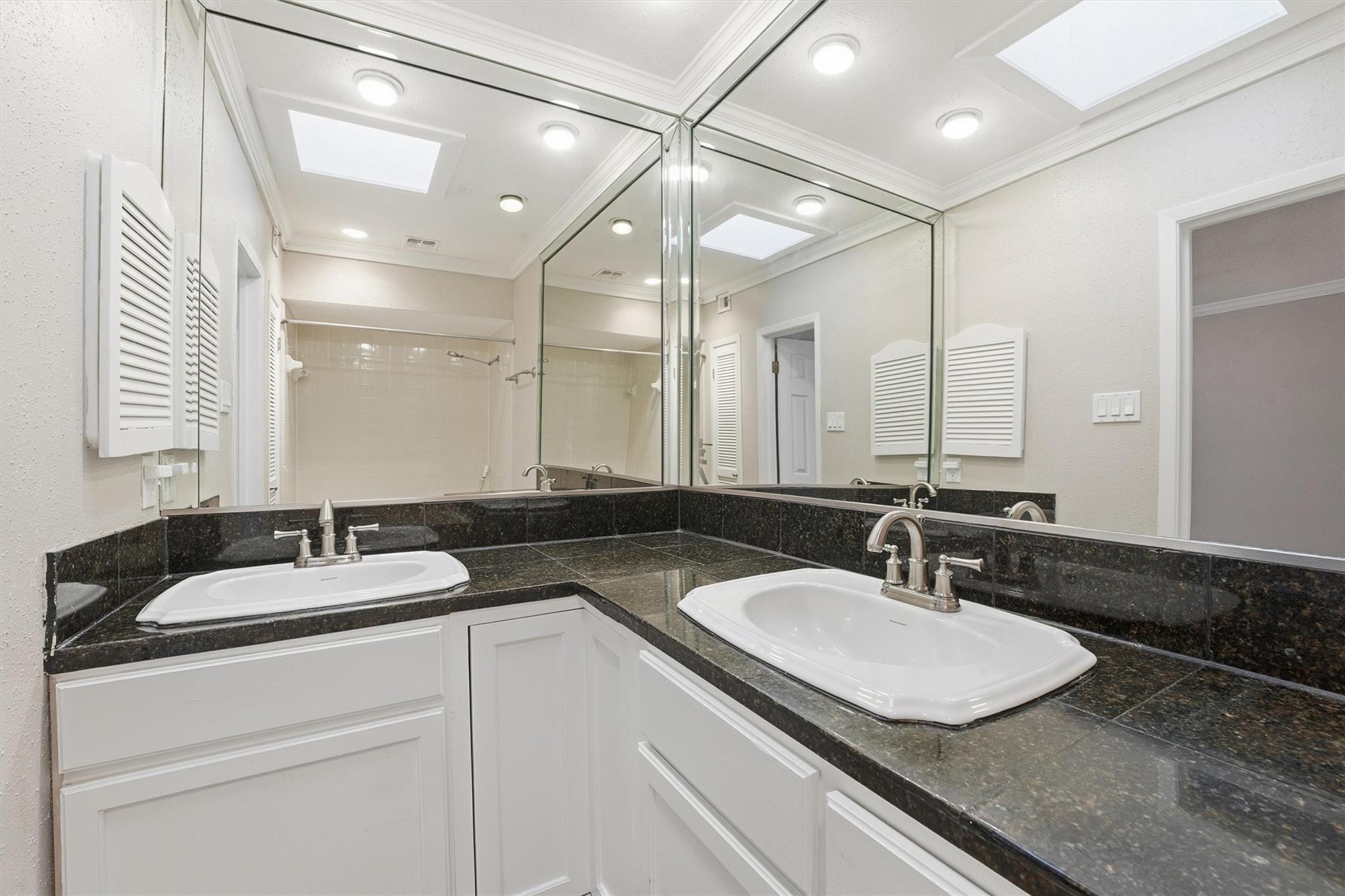 2232 S Piney Point Road # 108