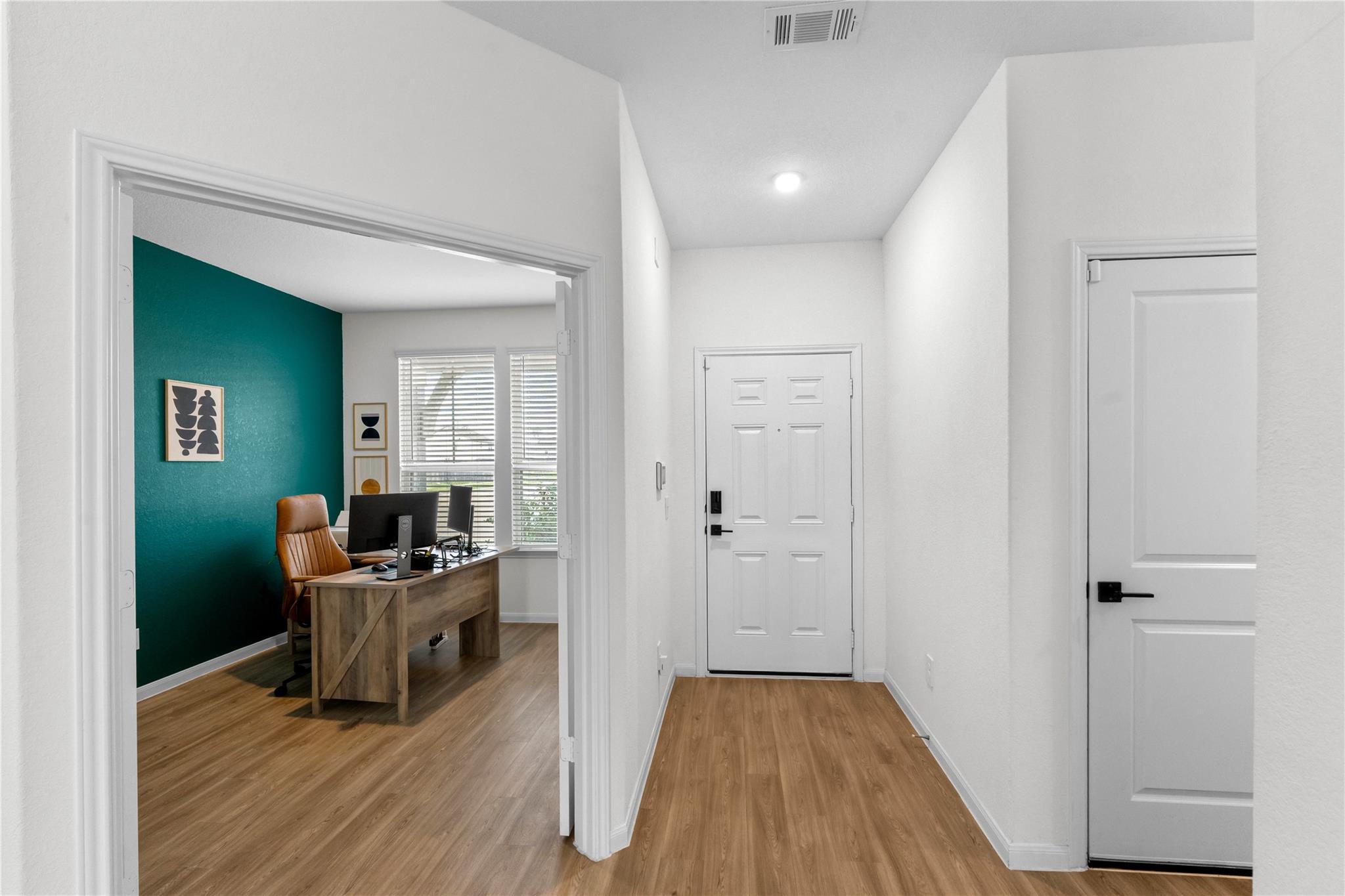 23439 Wrexham Street