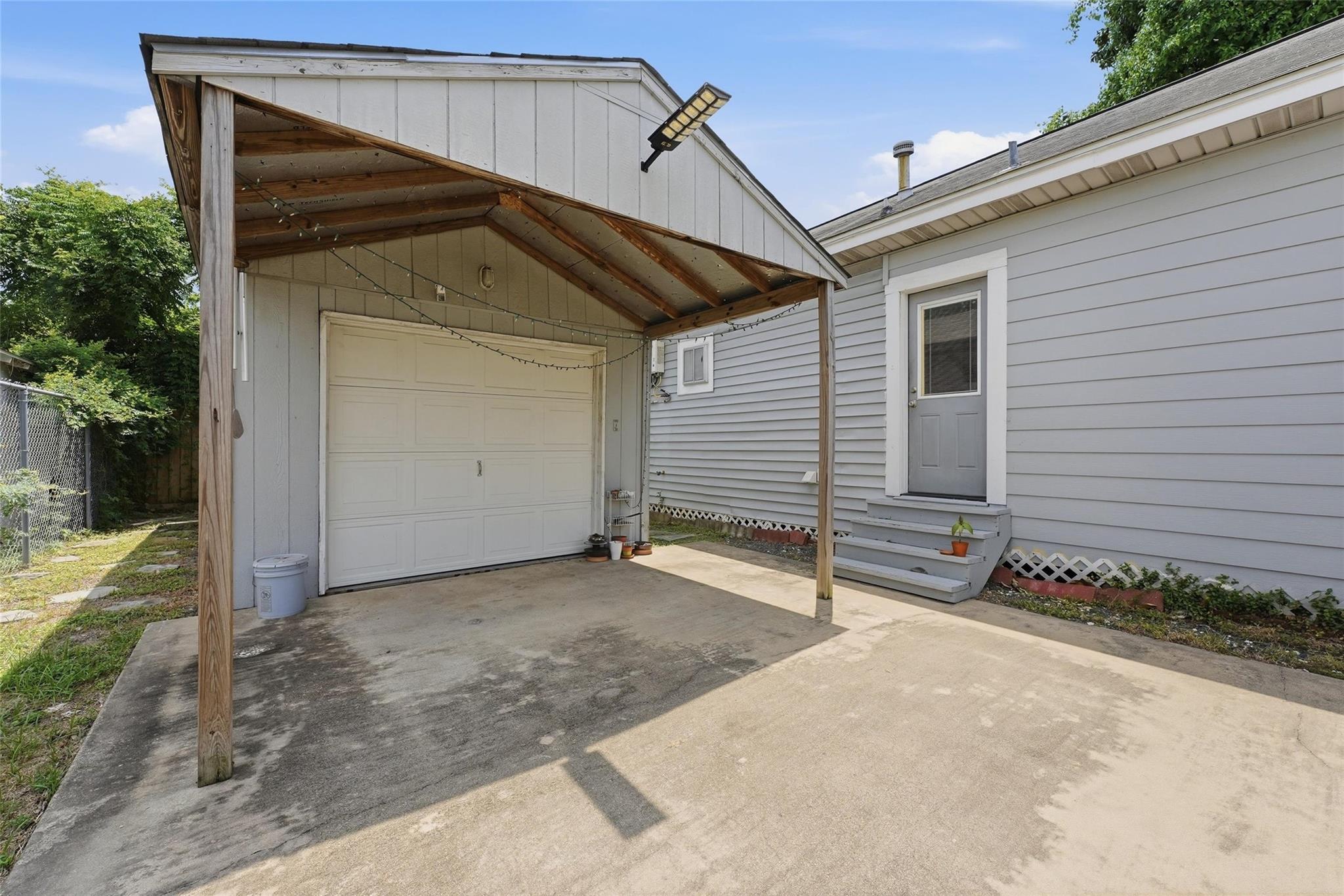 202 E 34th Street