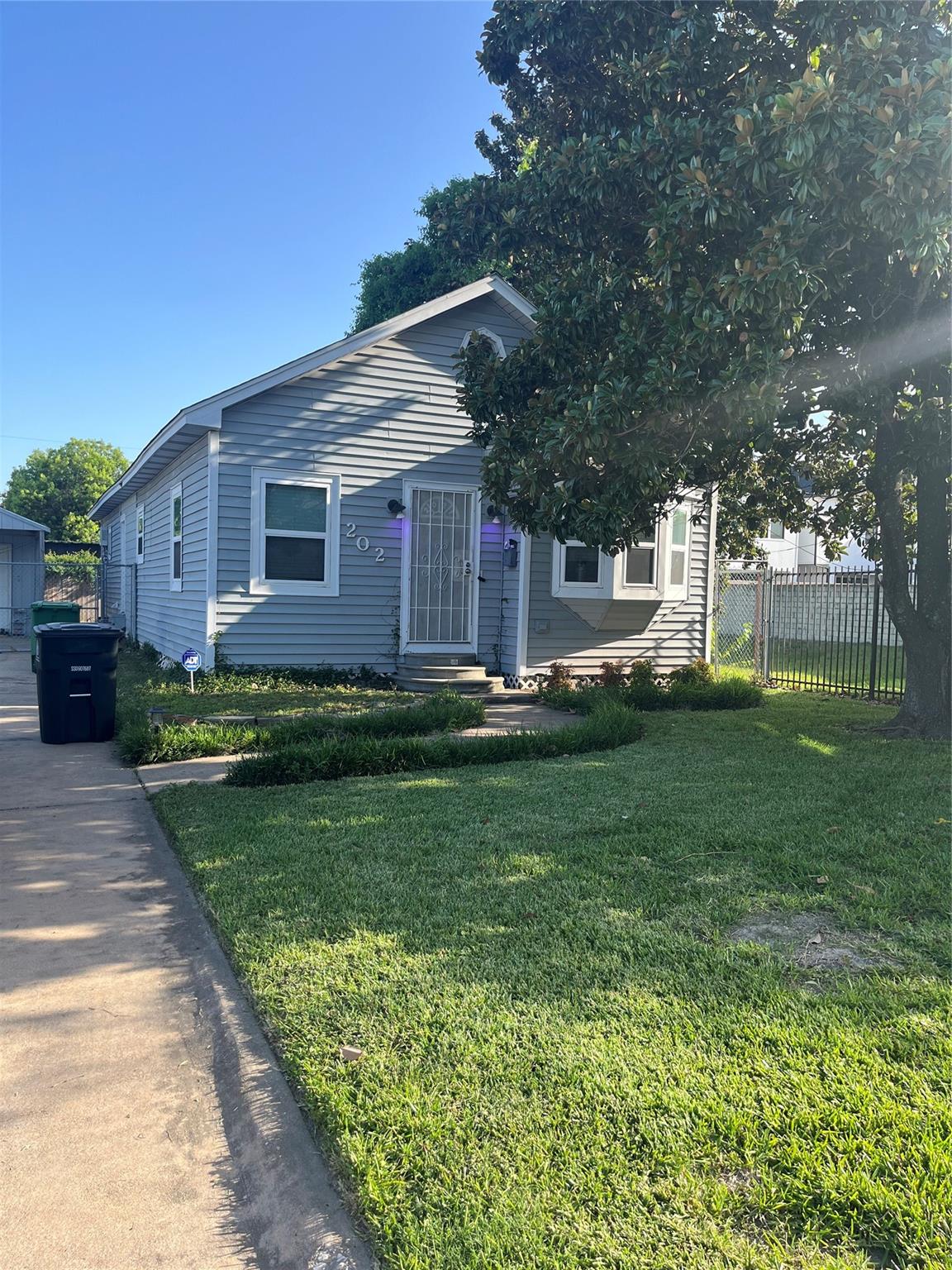 202 E 34th Street