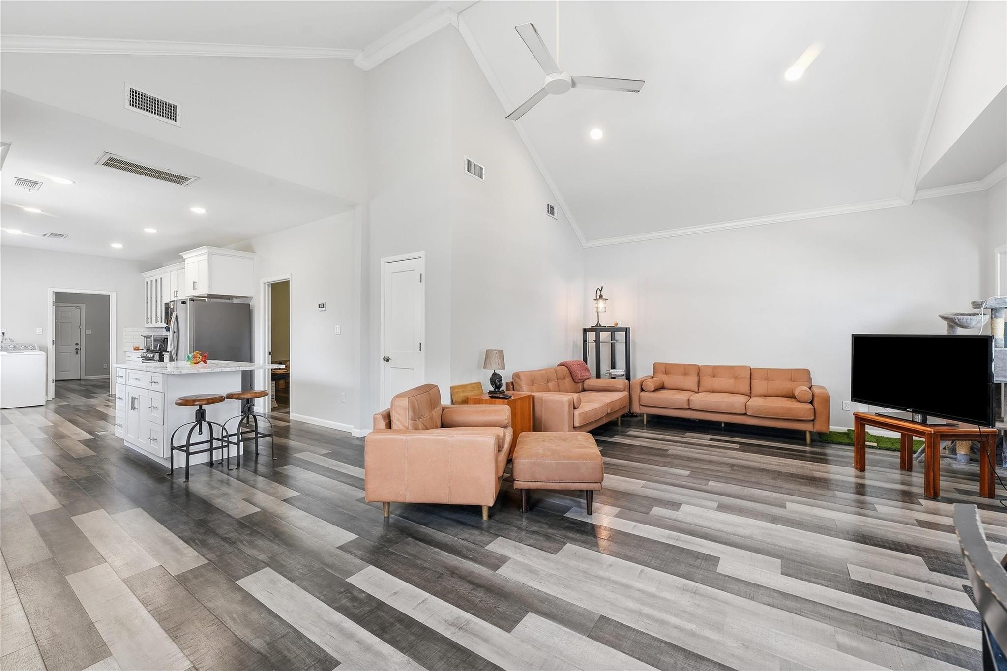 202 E 34th Street