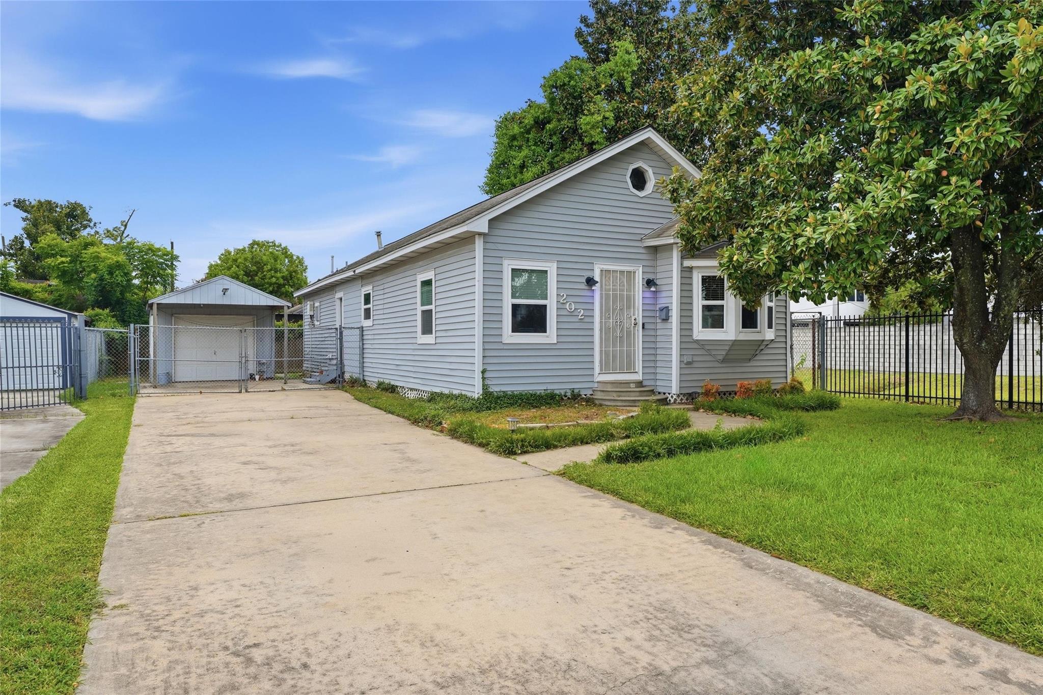 202 E 34th Street