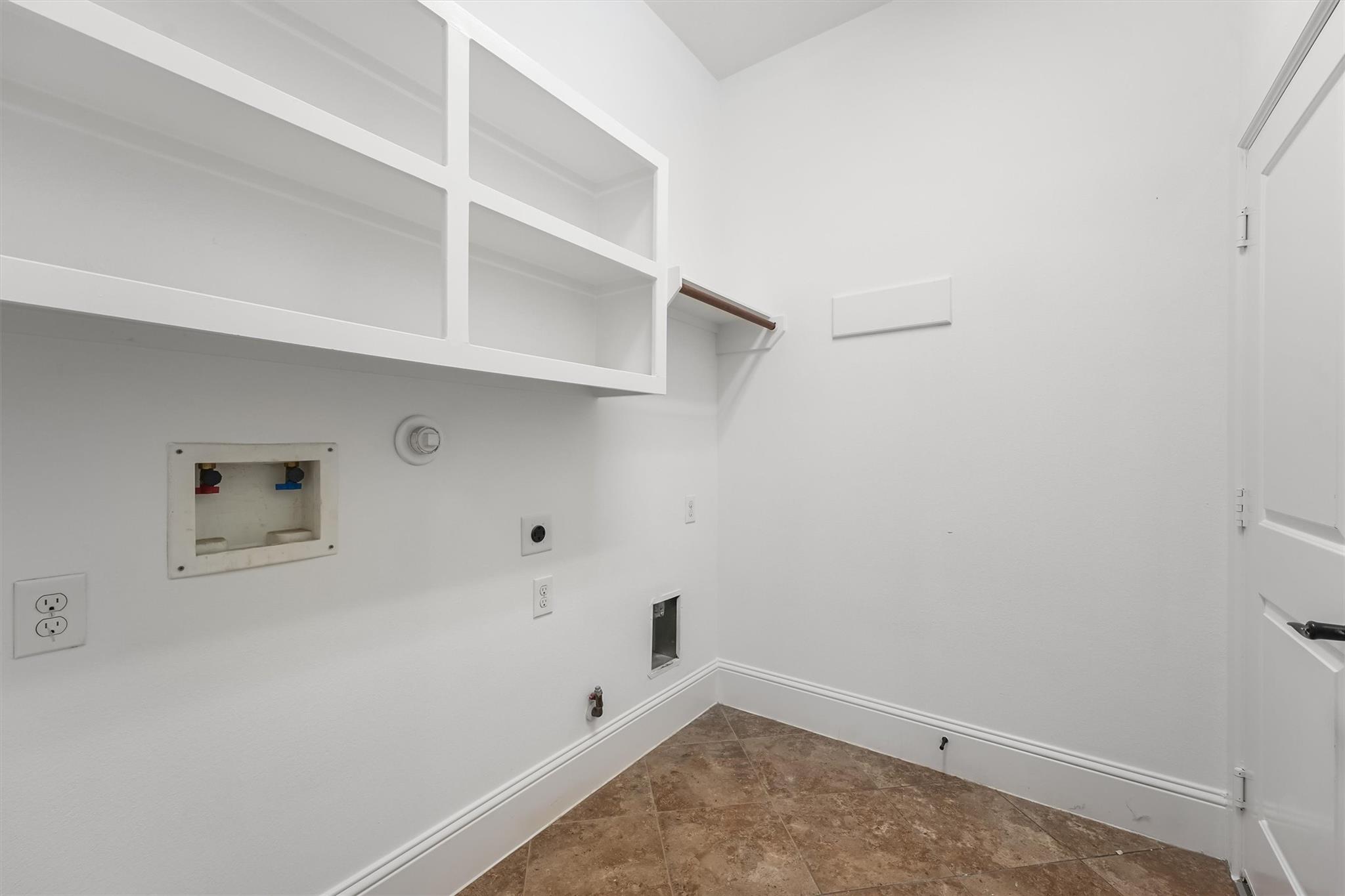 19011 Royal Cove Circle