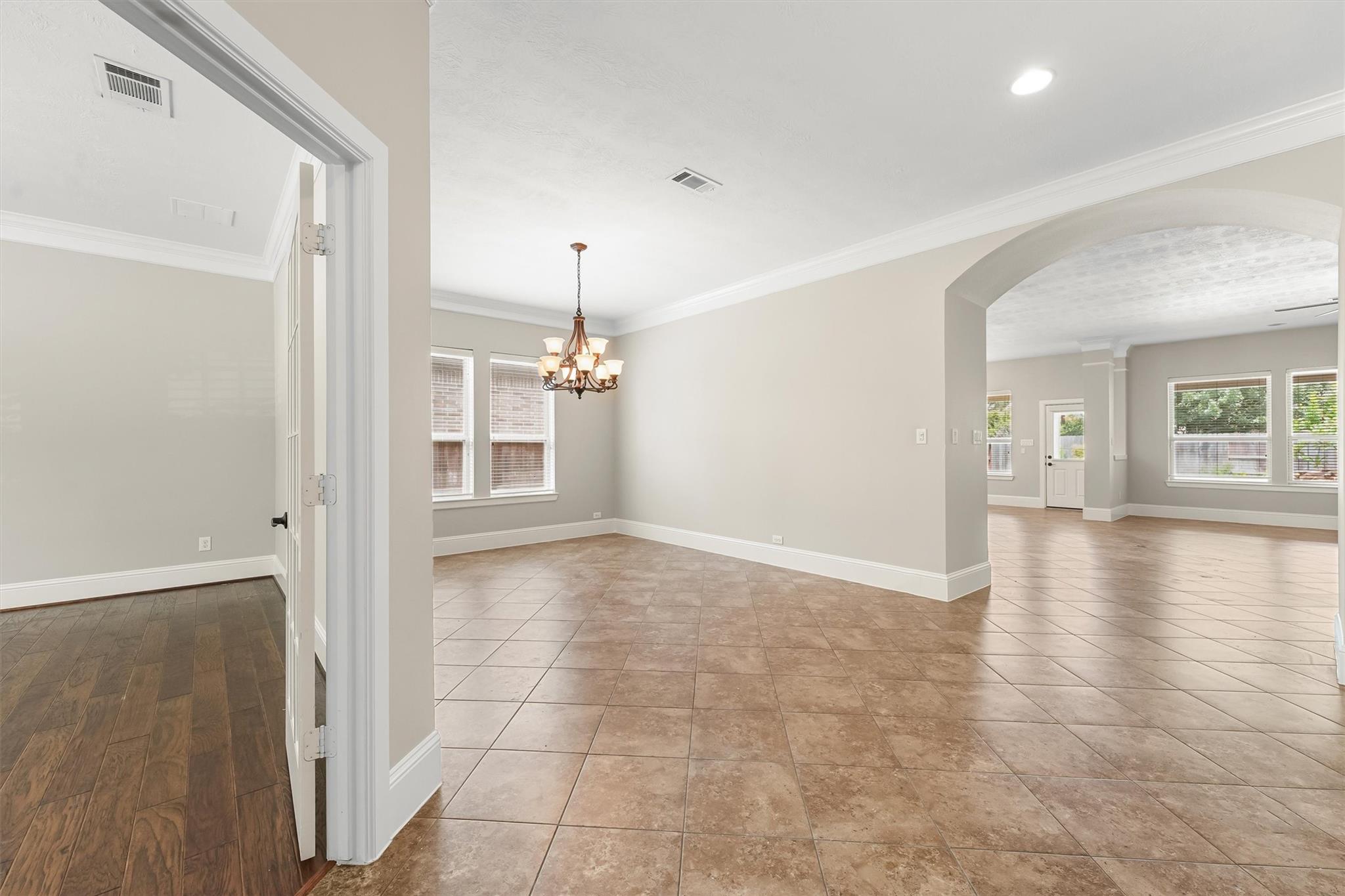 19011 Royal Cove Circle