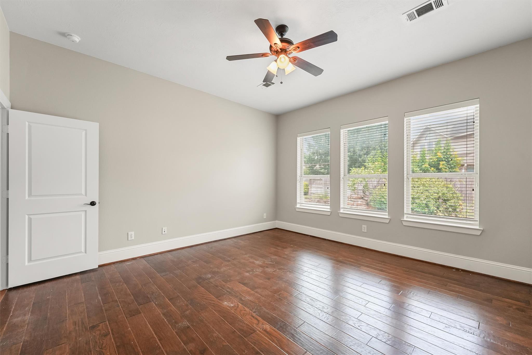 19011 Royal Cove Circle