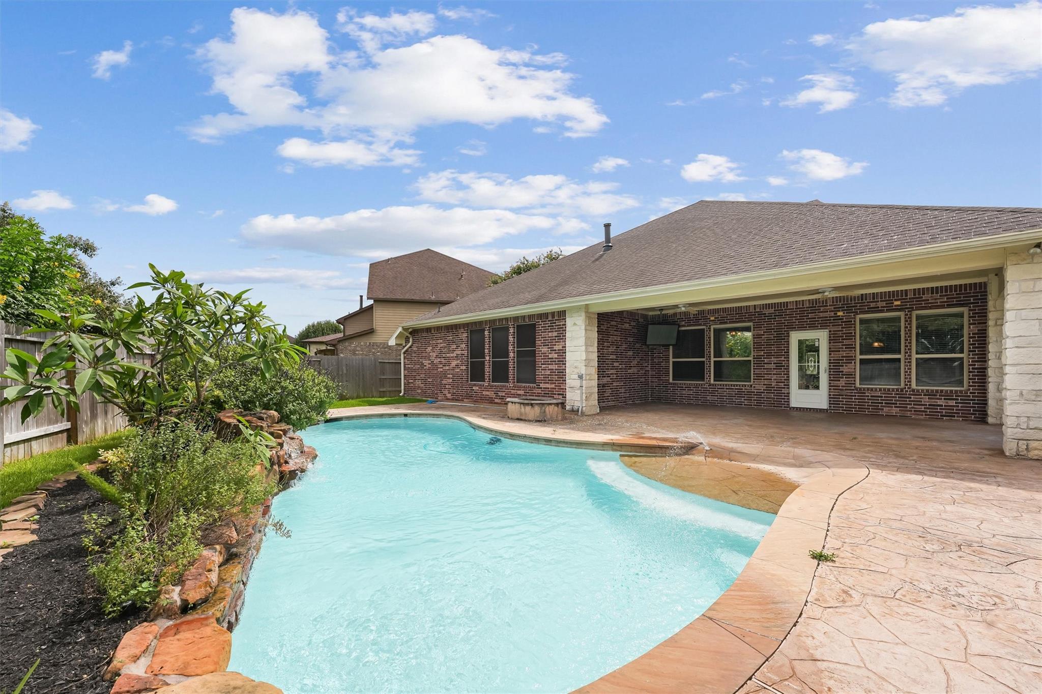 19011 Royal Cove Circle
