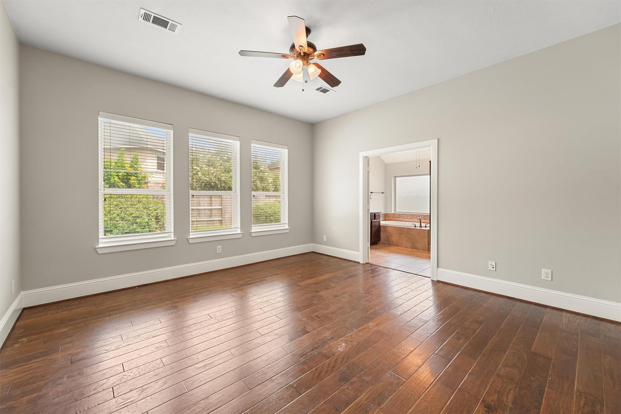 19011 Royal Cove Circle