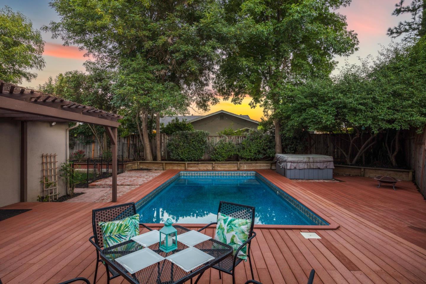 4211 Mountcastle WAY