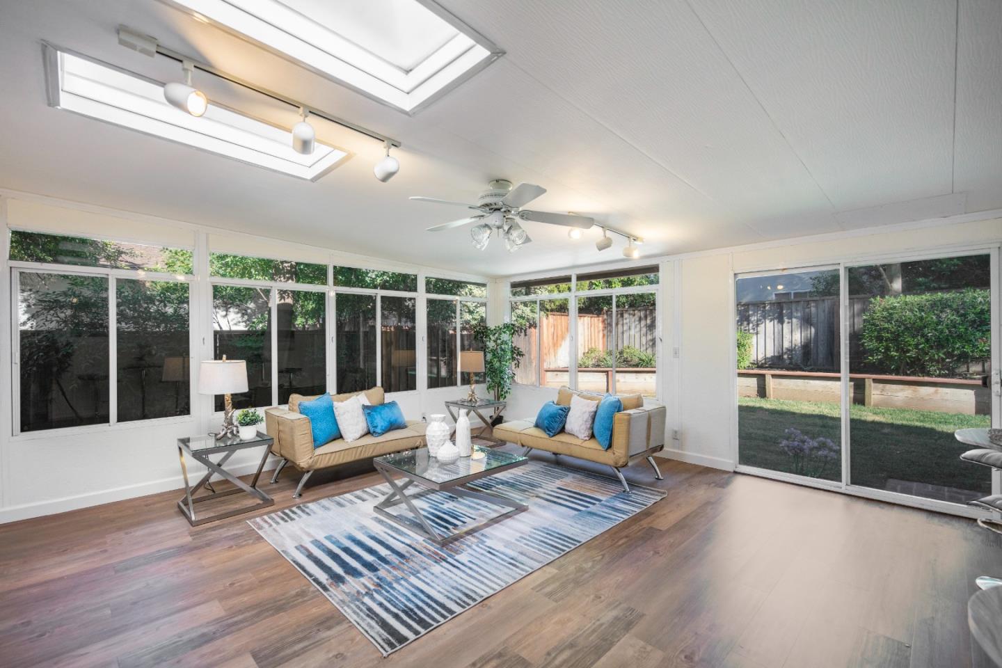 4211 Mountcastle WAY