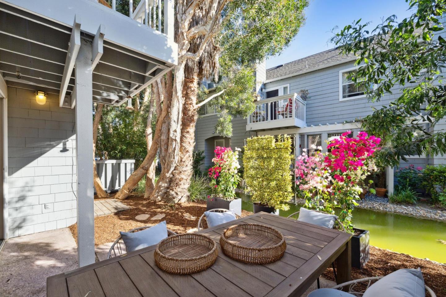 602 Mendocino WAY