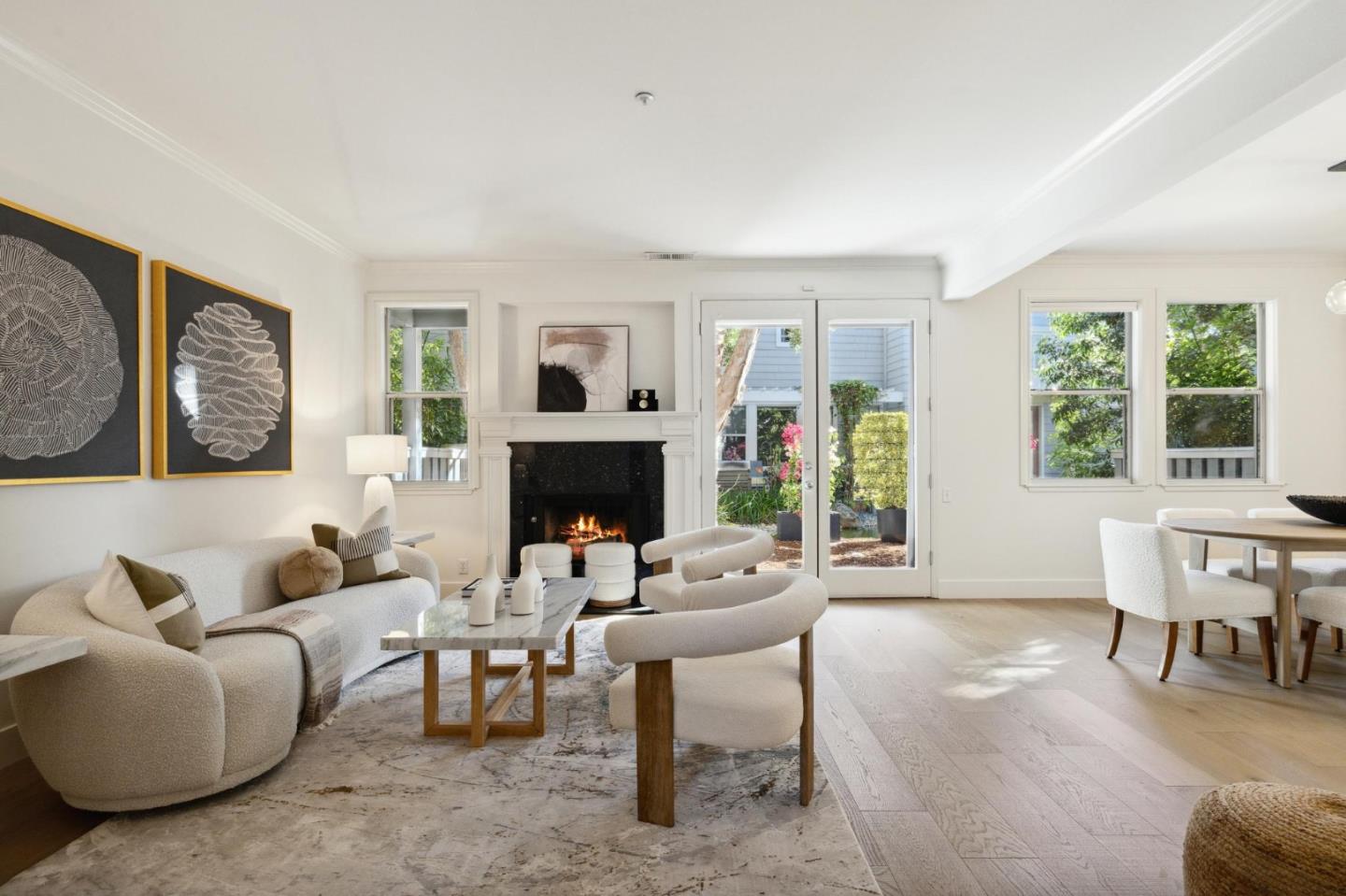 602 Mendocino WAY