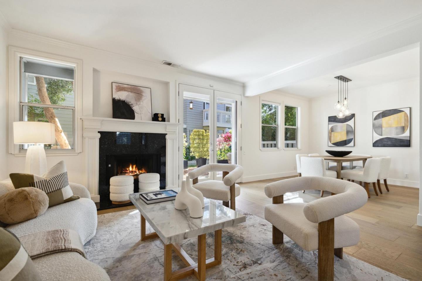 602 Mendocino WAY