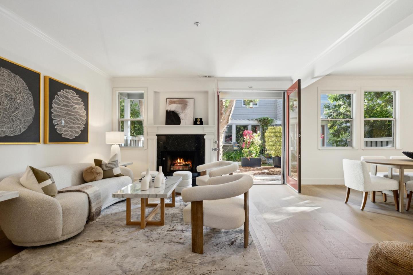 602 Mendocino WAY