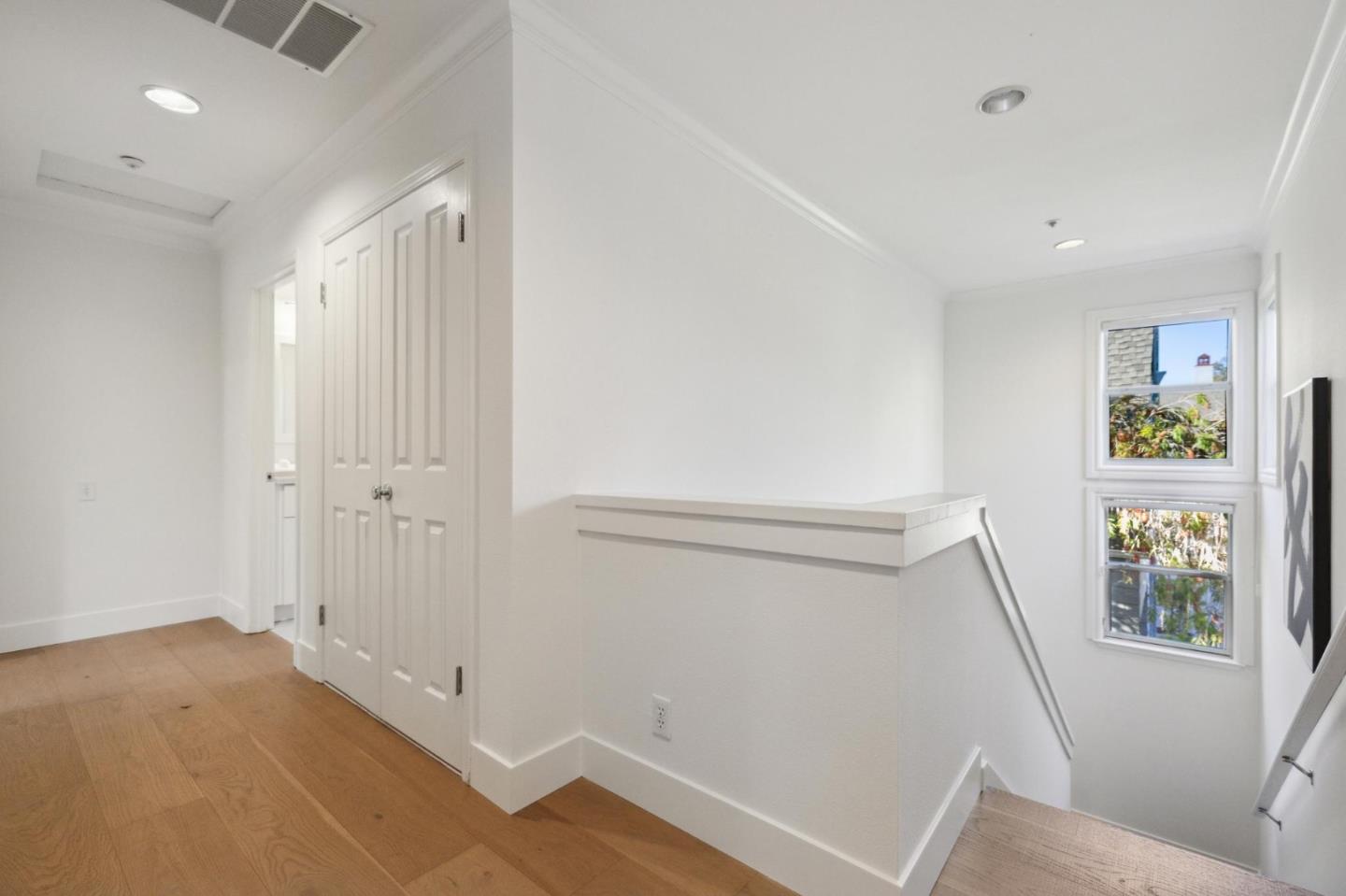 602 Mendocino WAY