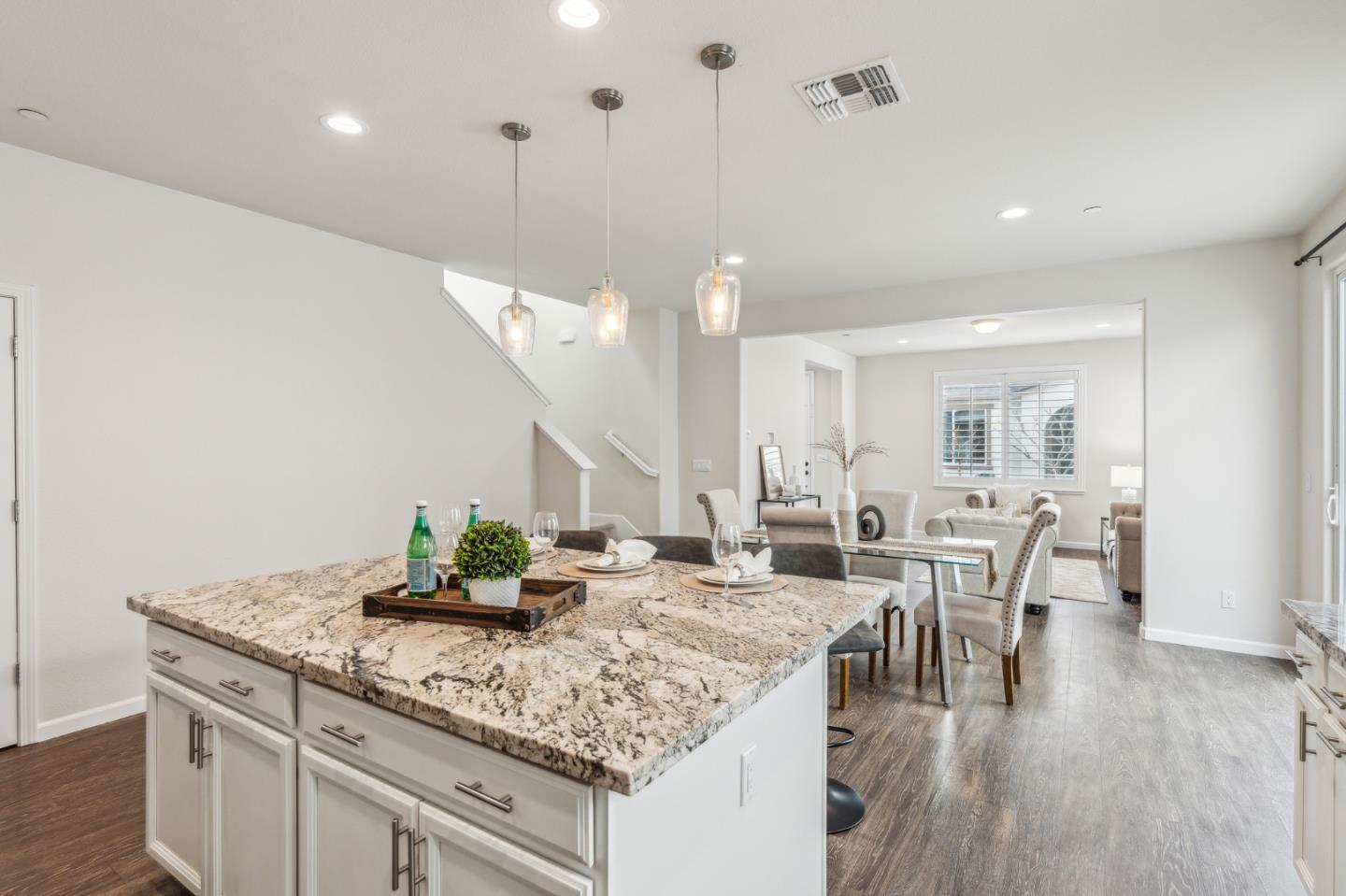 148 Heartland DR