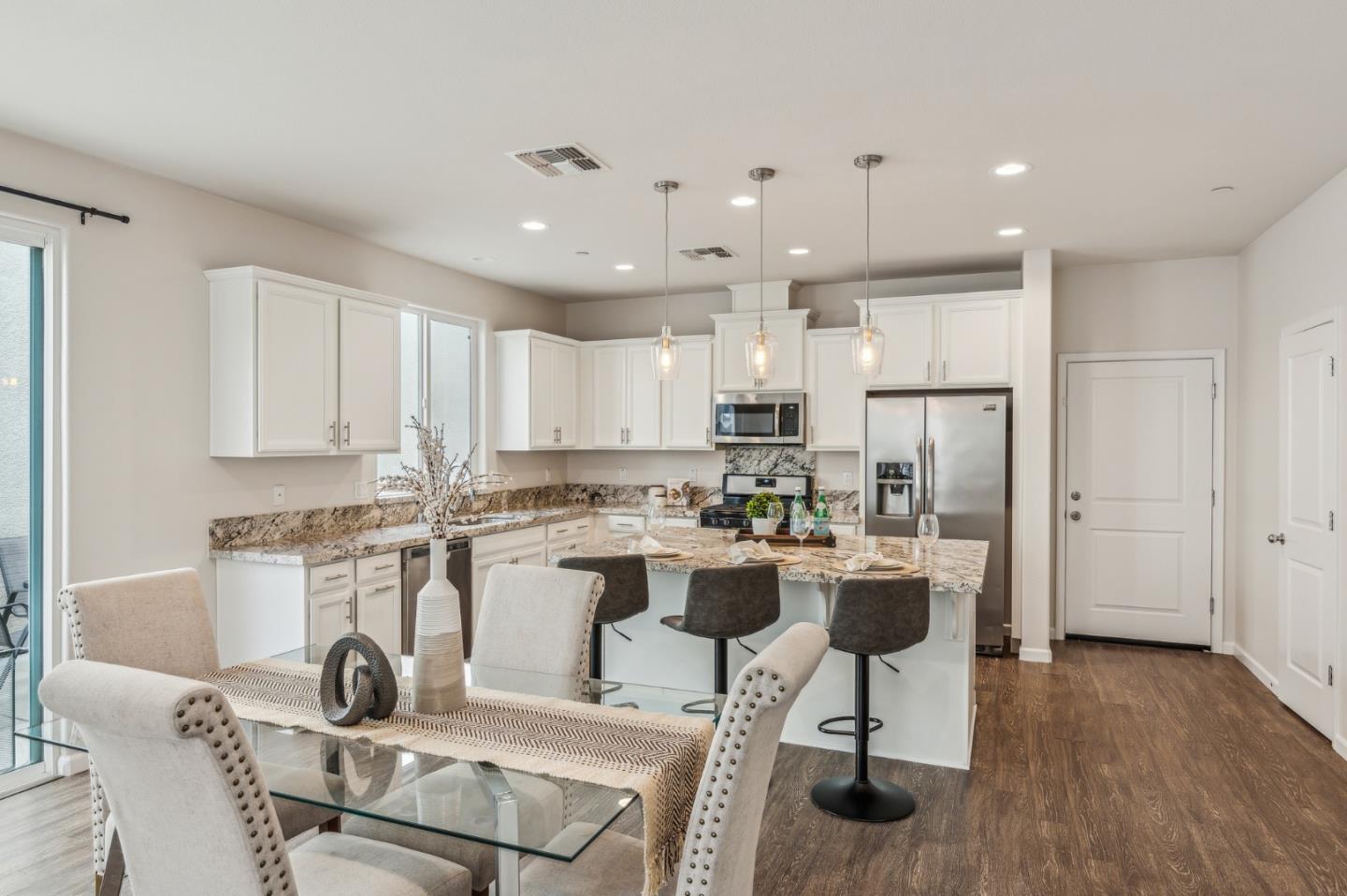 148 Heartland DR